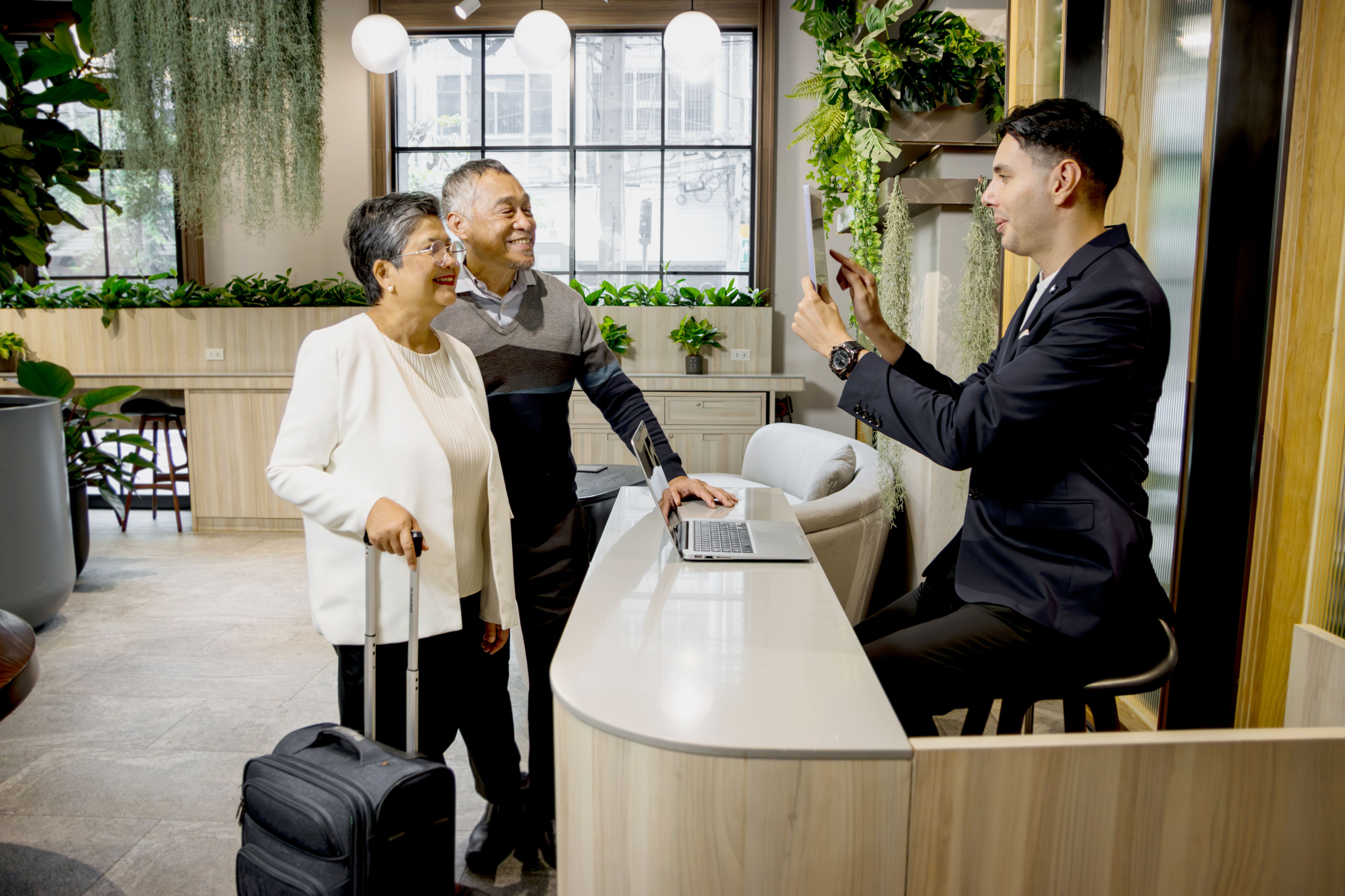 happy guest experience