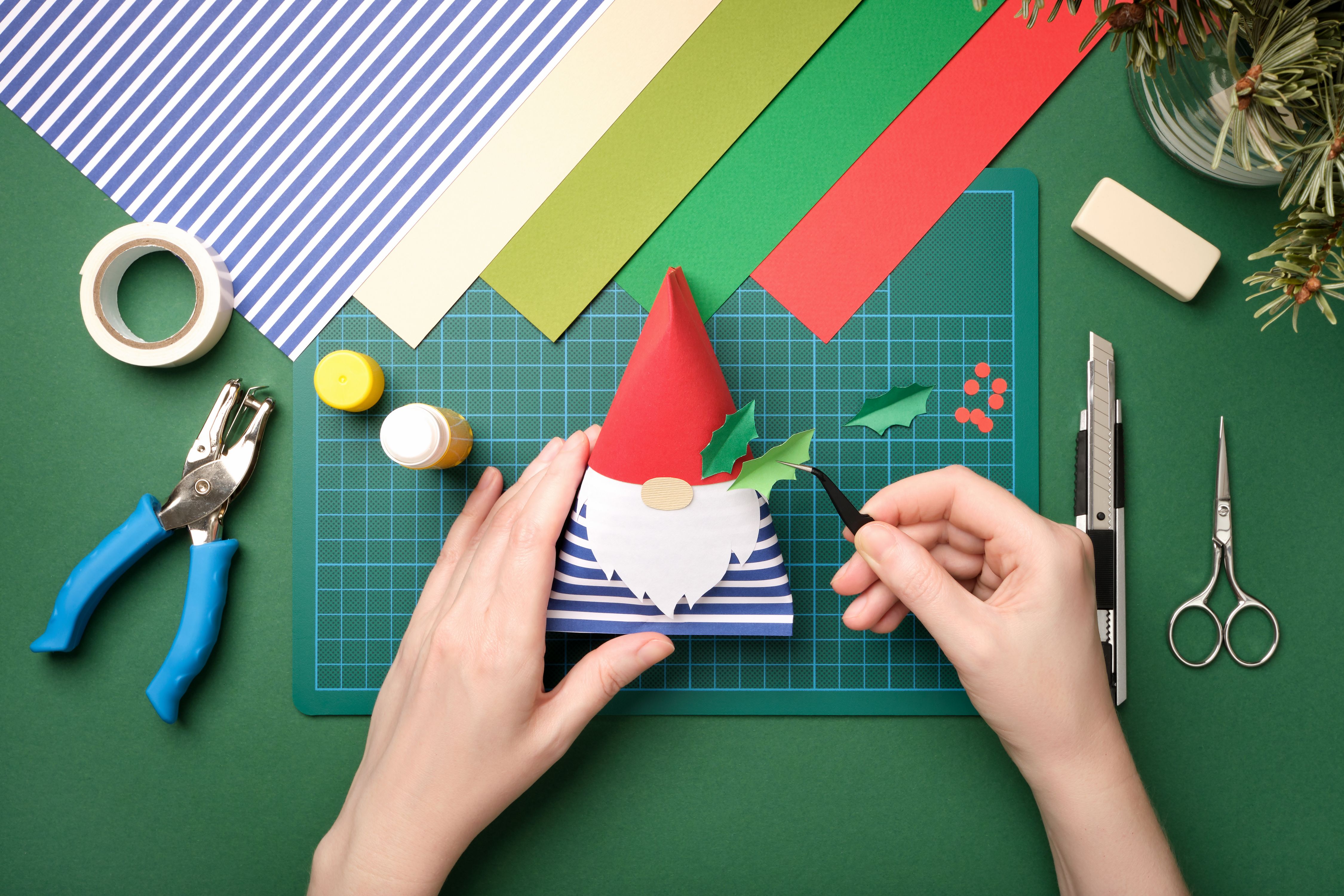 office holiday DIY