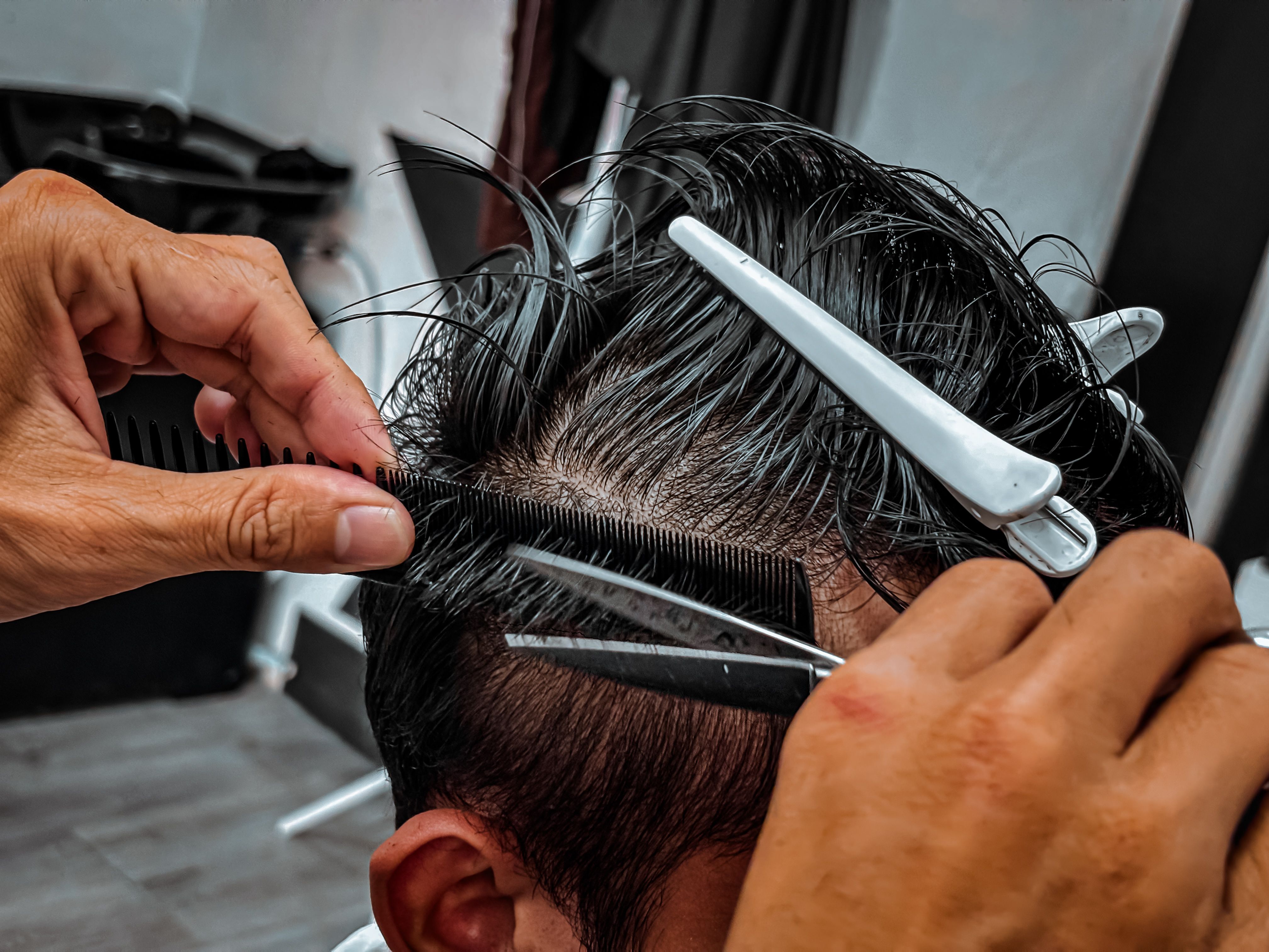 classic men's haircut