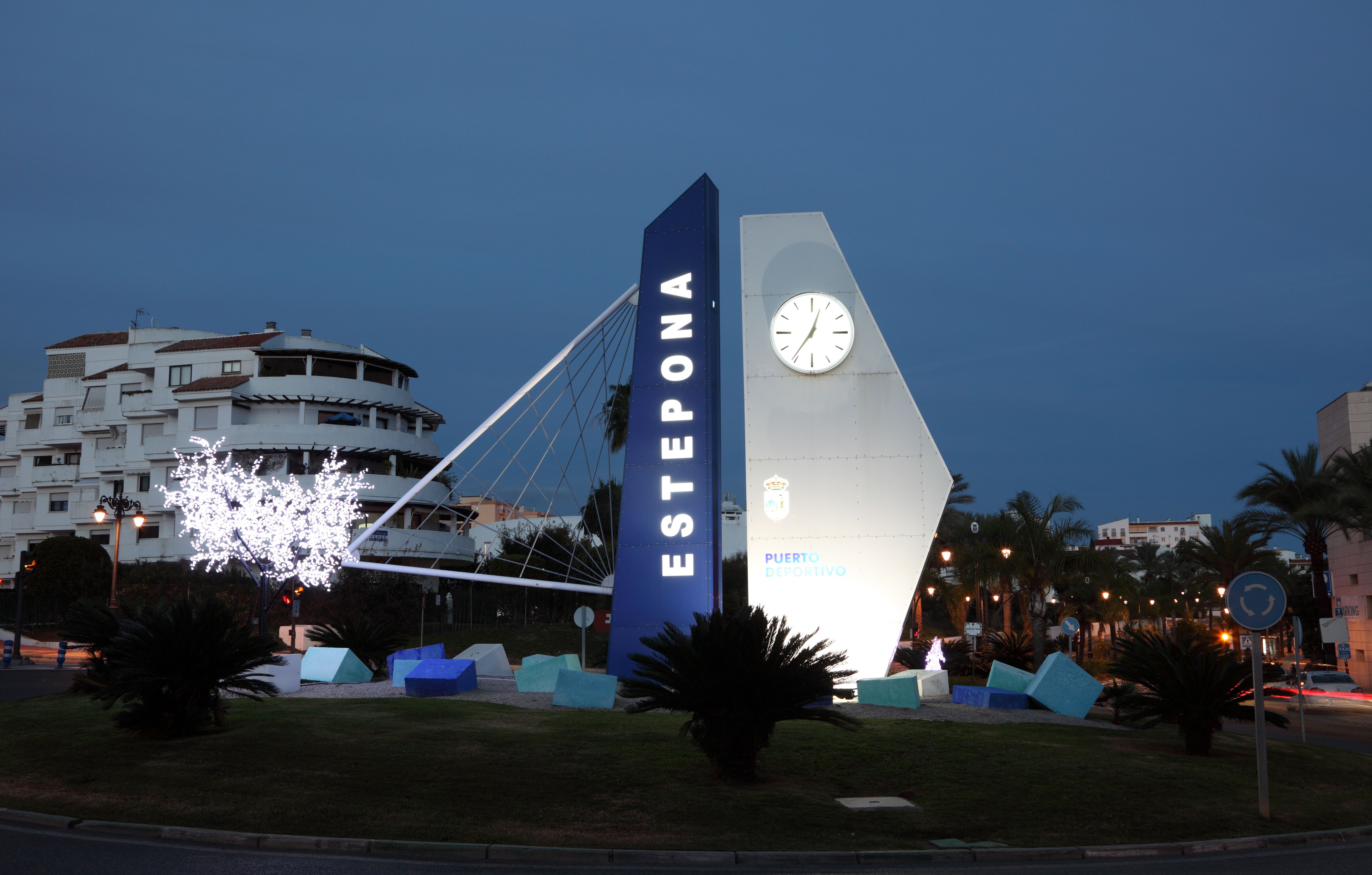 Estepona la nuit, Espagne