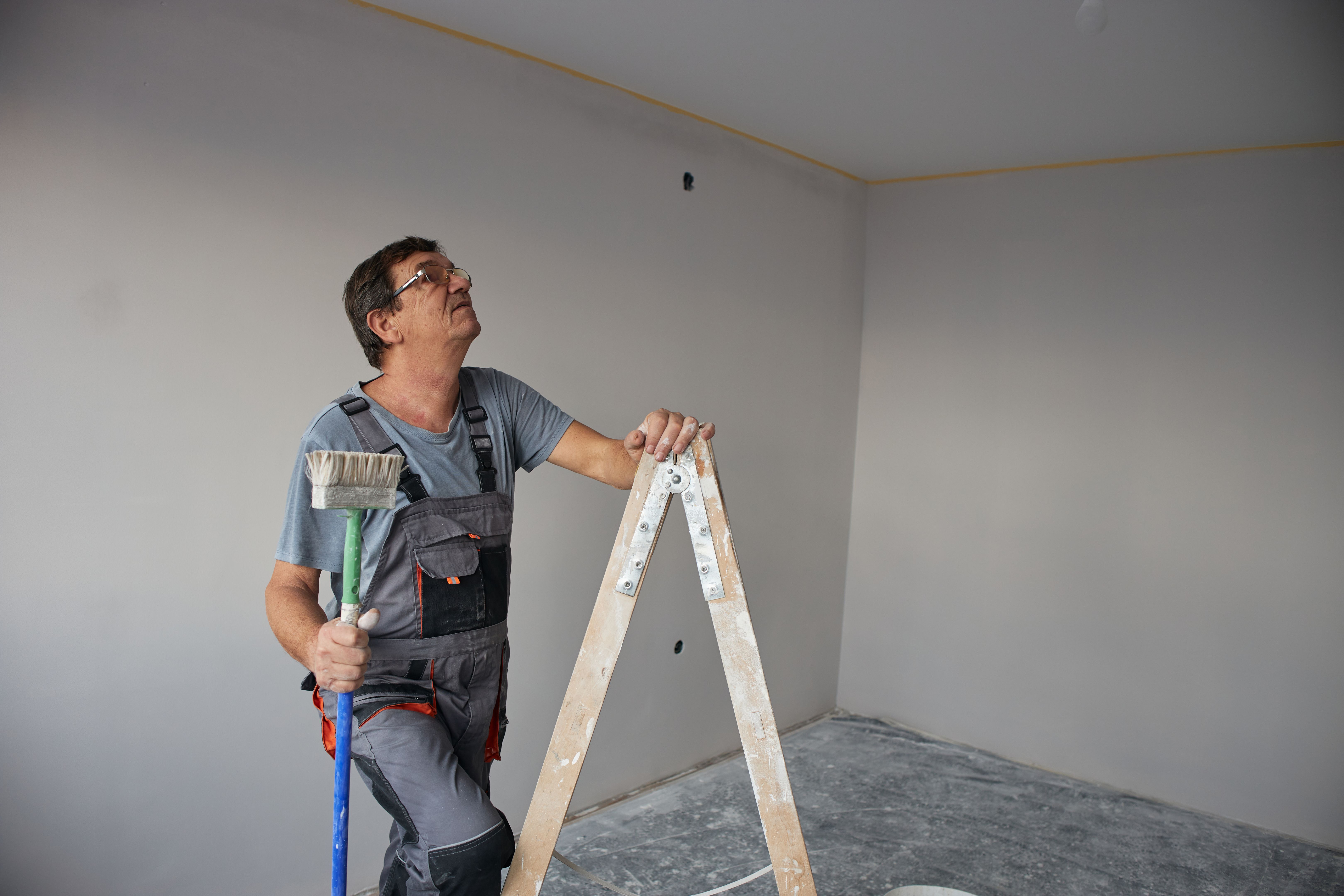 preparing house painting