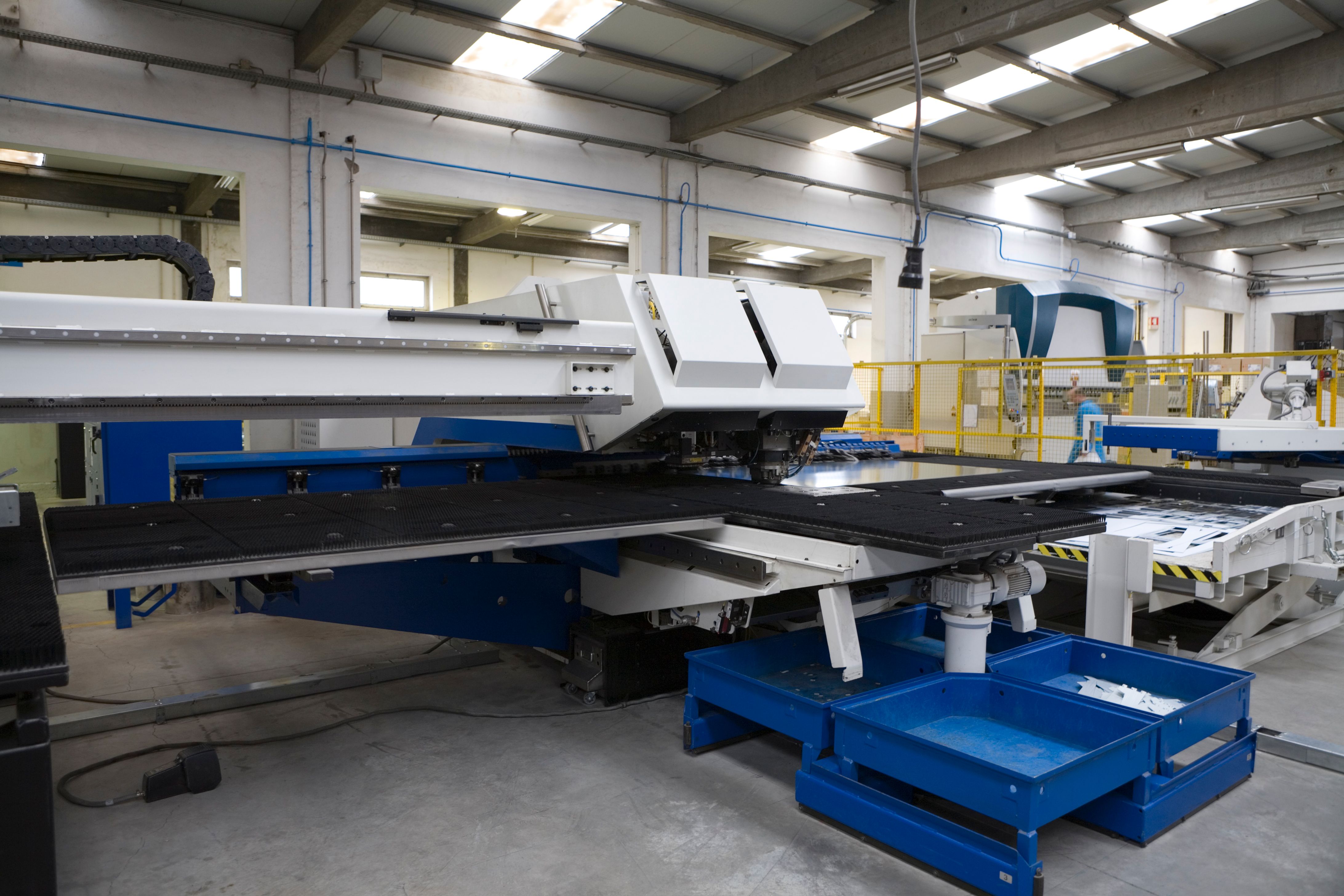 laser cutting machine