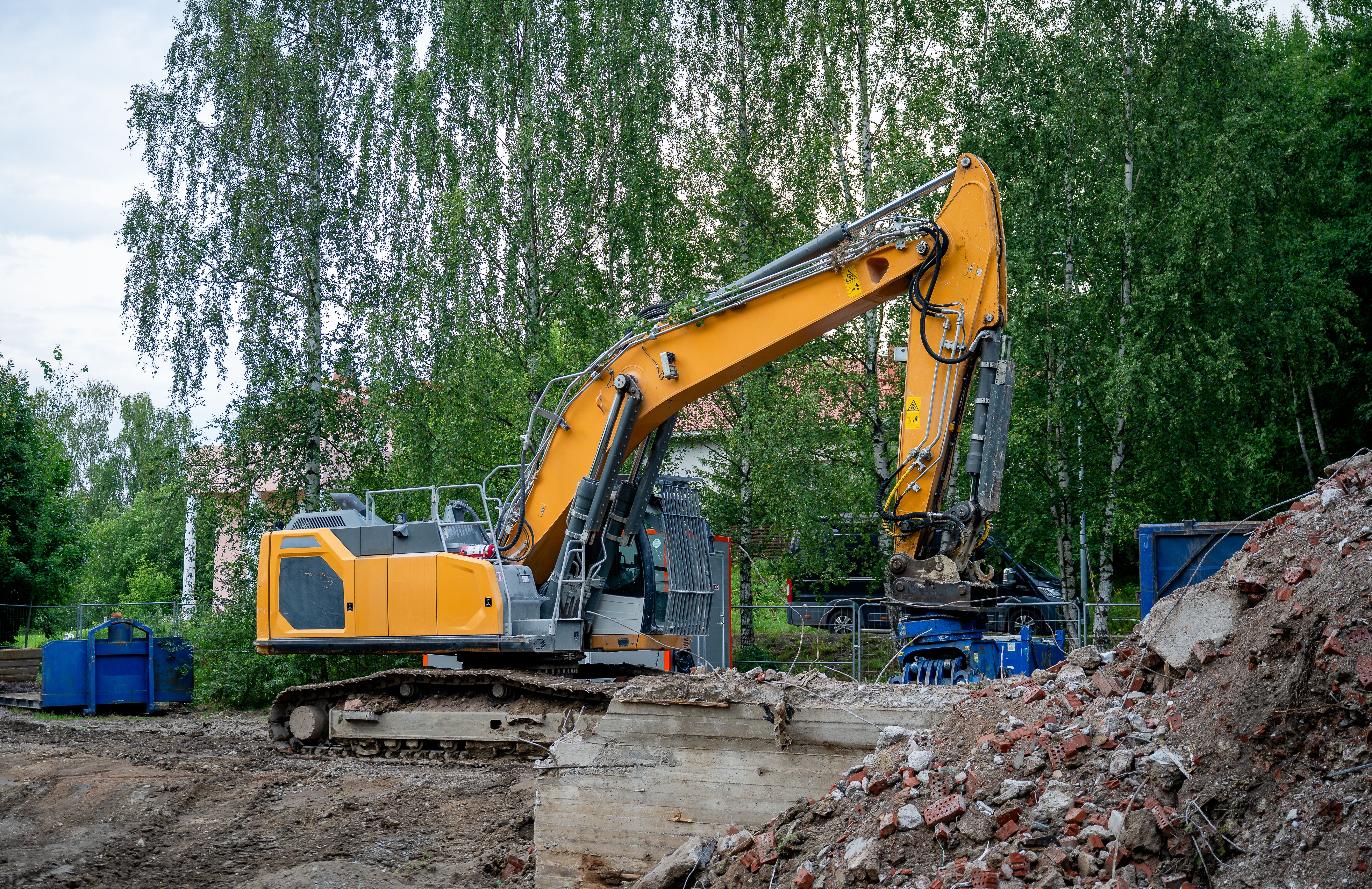 demolition equipment