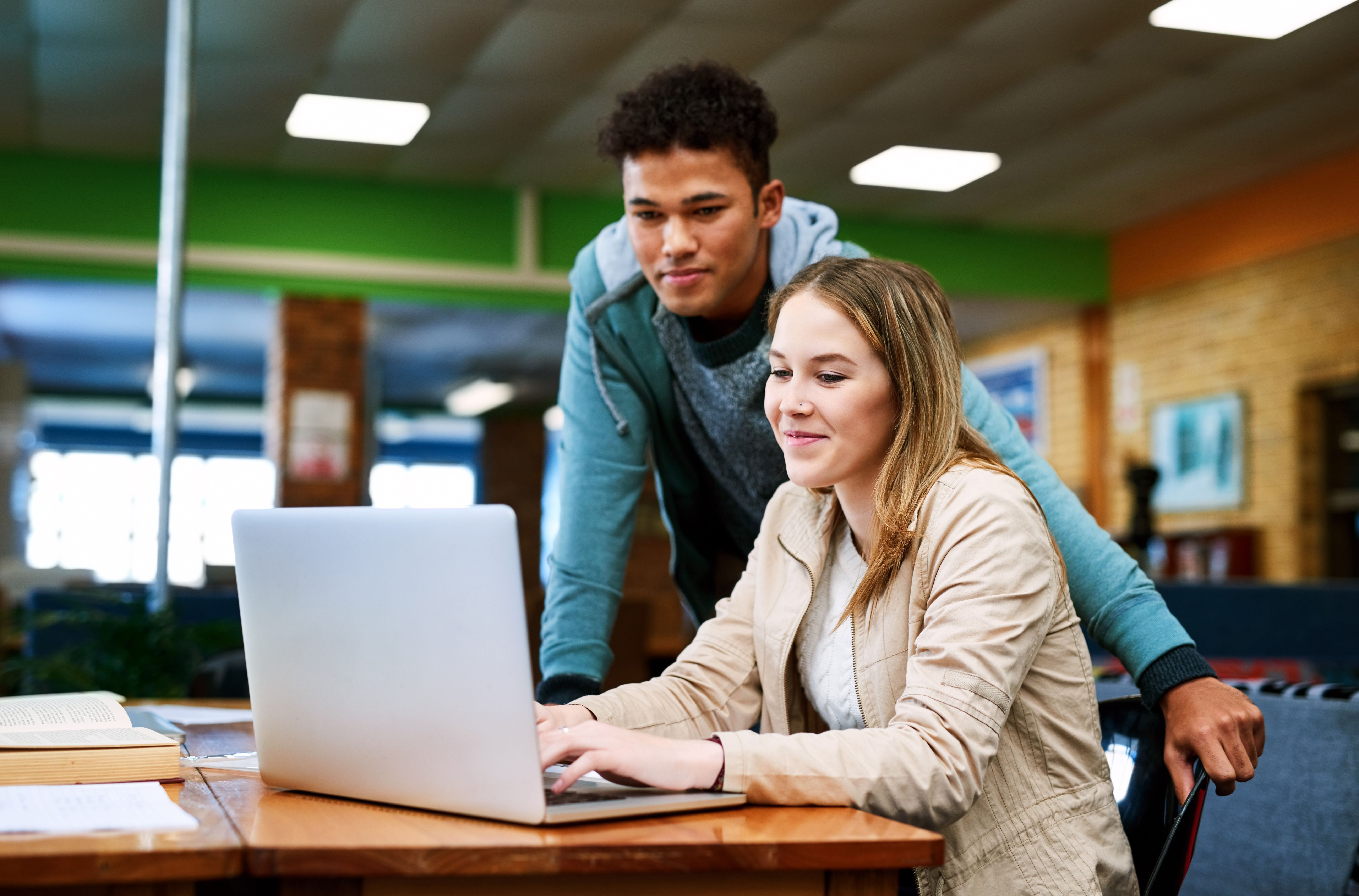 students interacting online