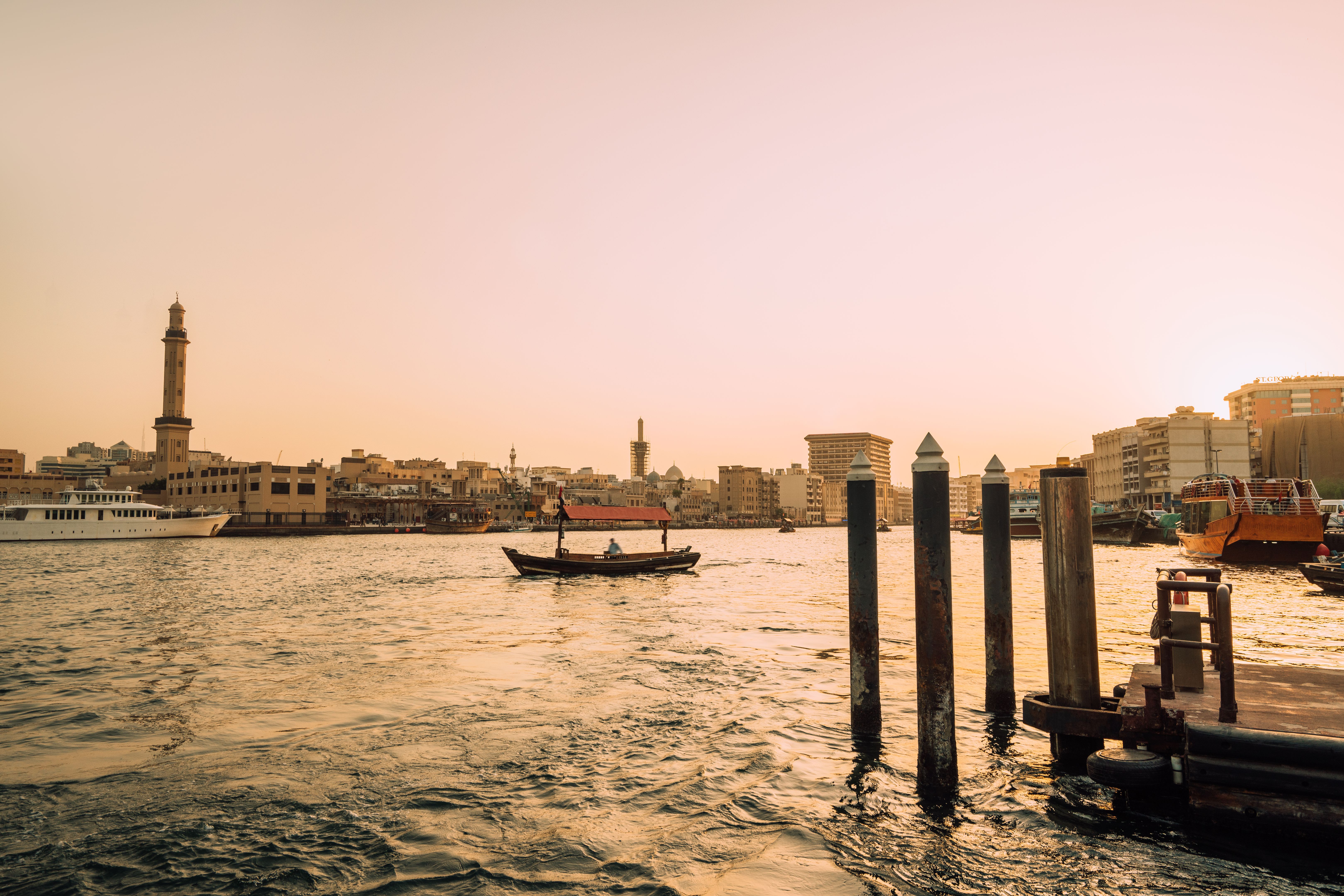 dubai creek cruise