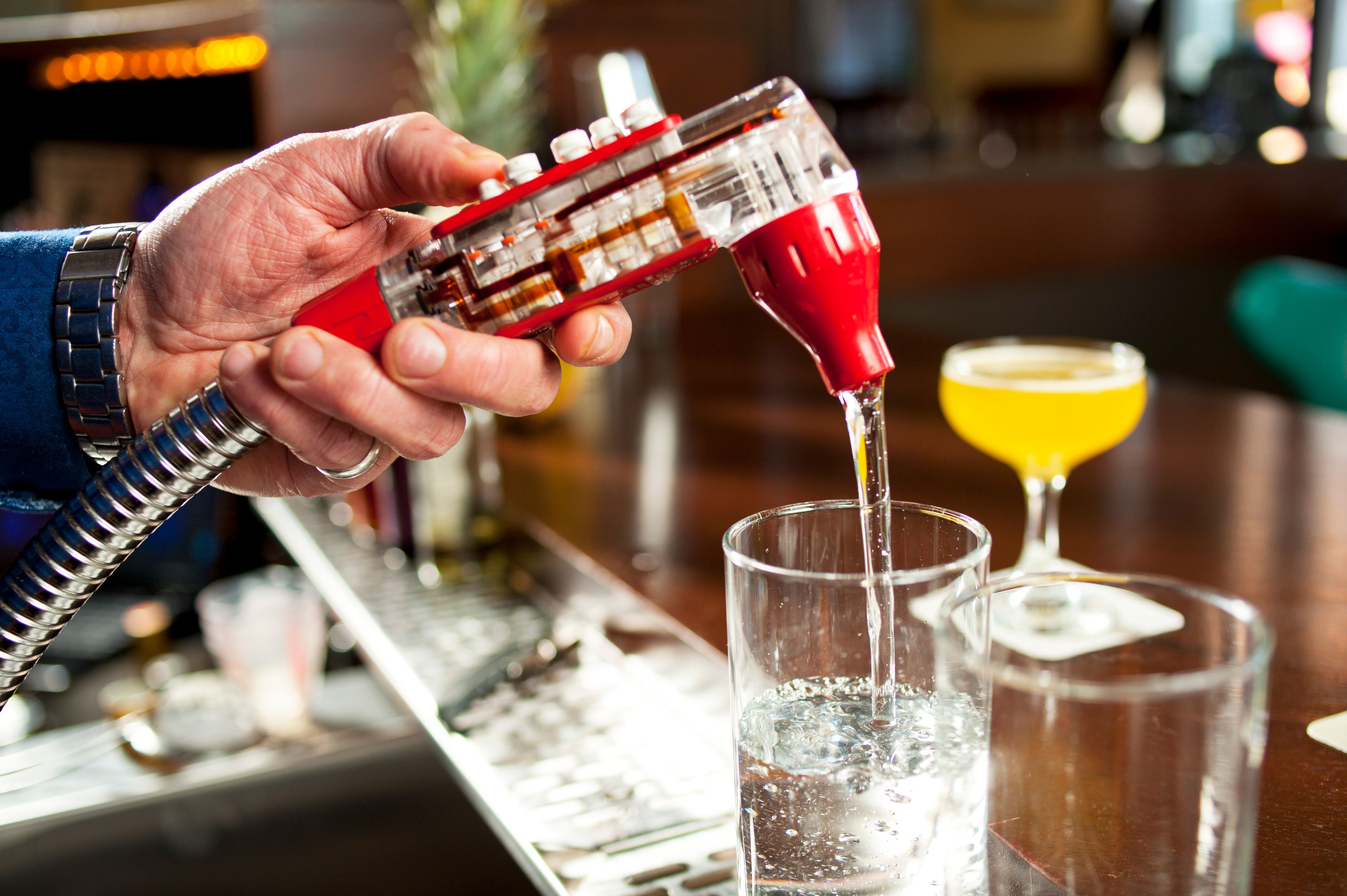 cold beverage dispenser