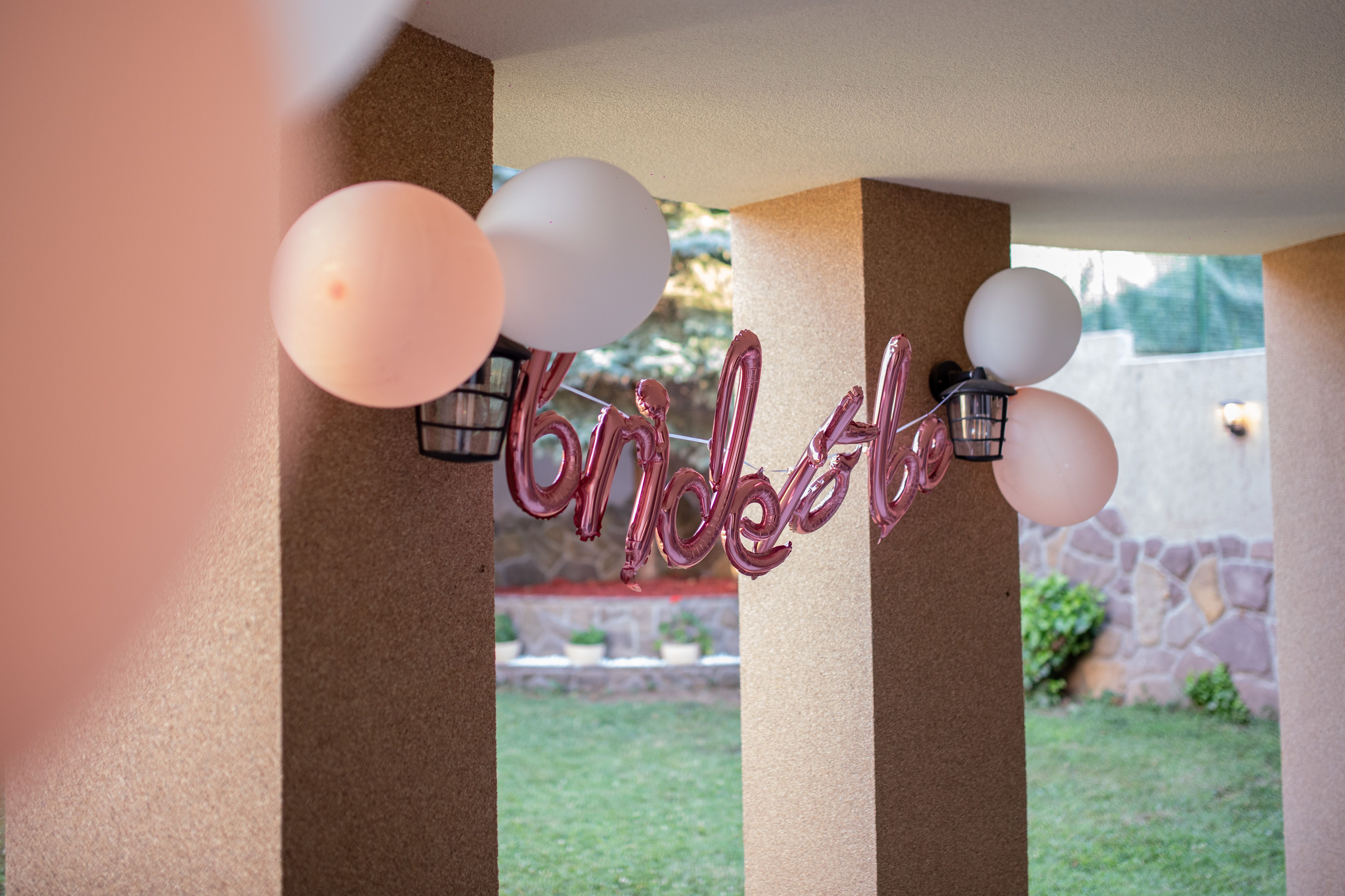 bride party decor