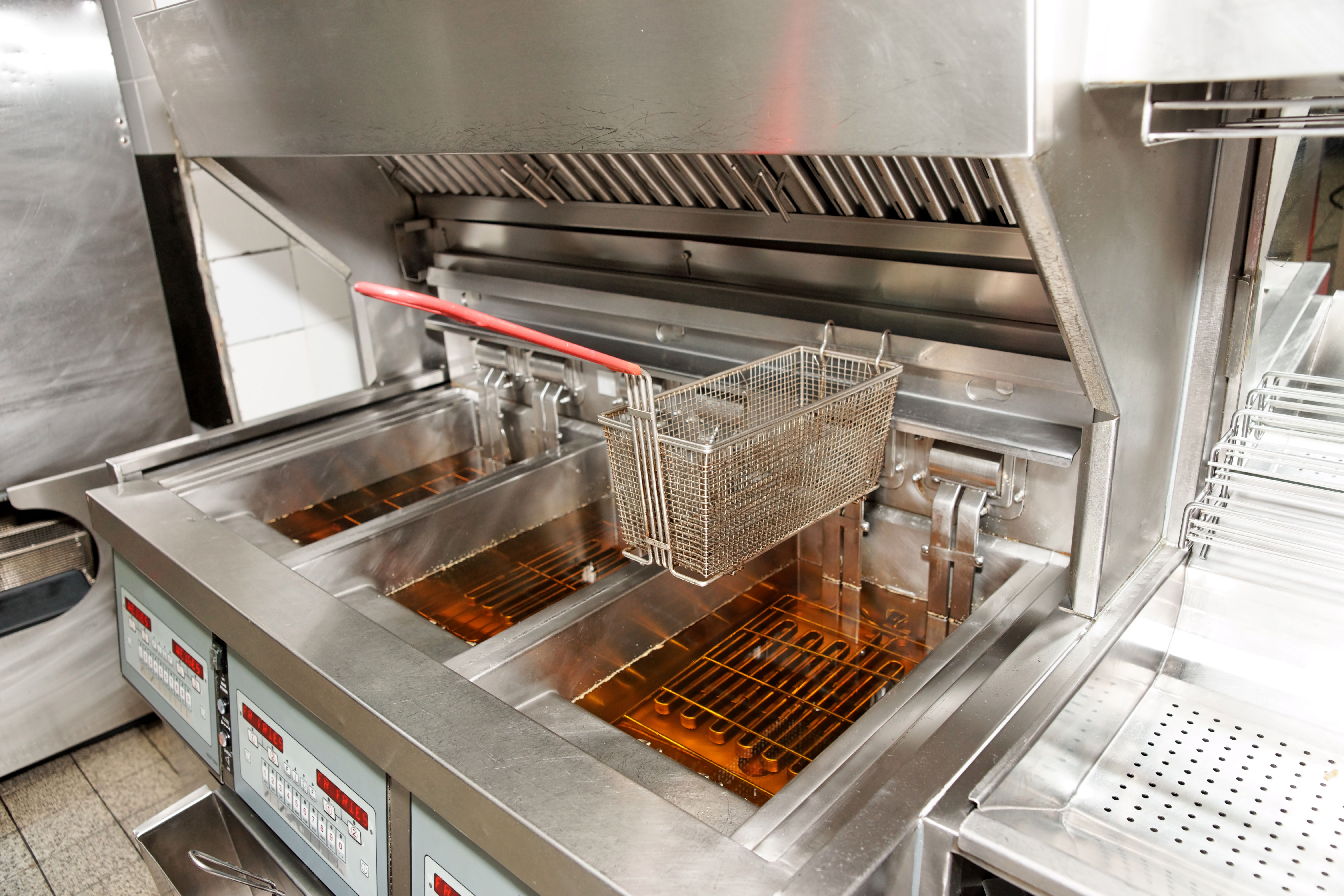 commercial kitchen fryer