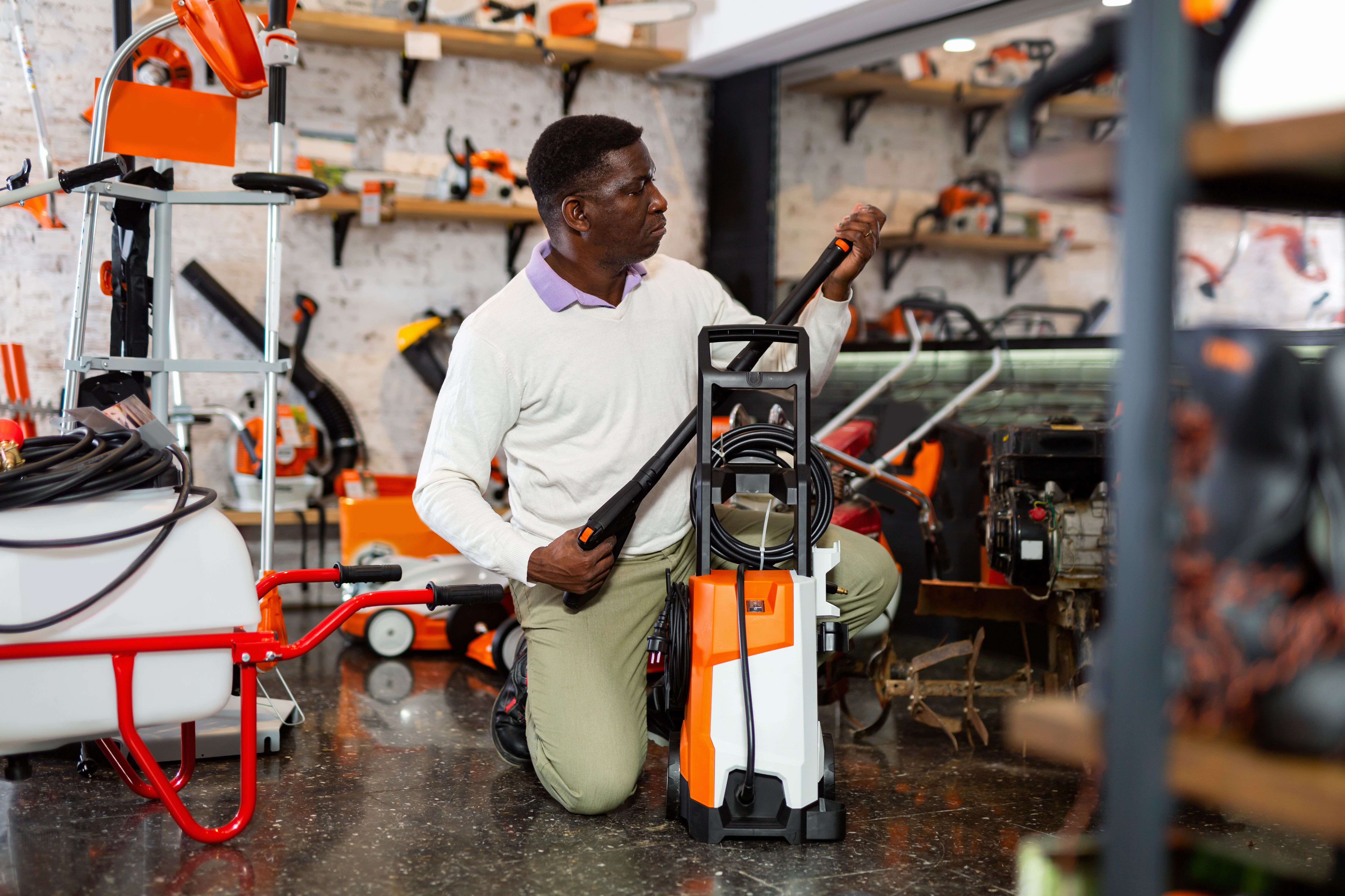 choosing pressure washer