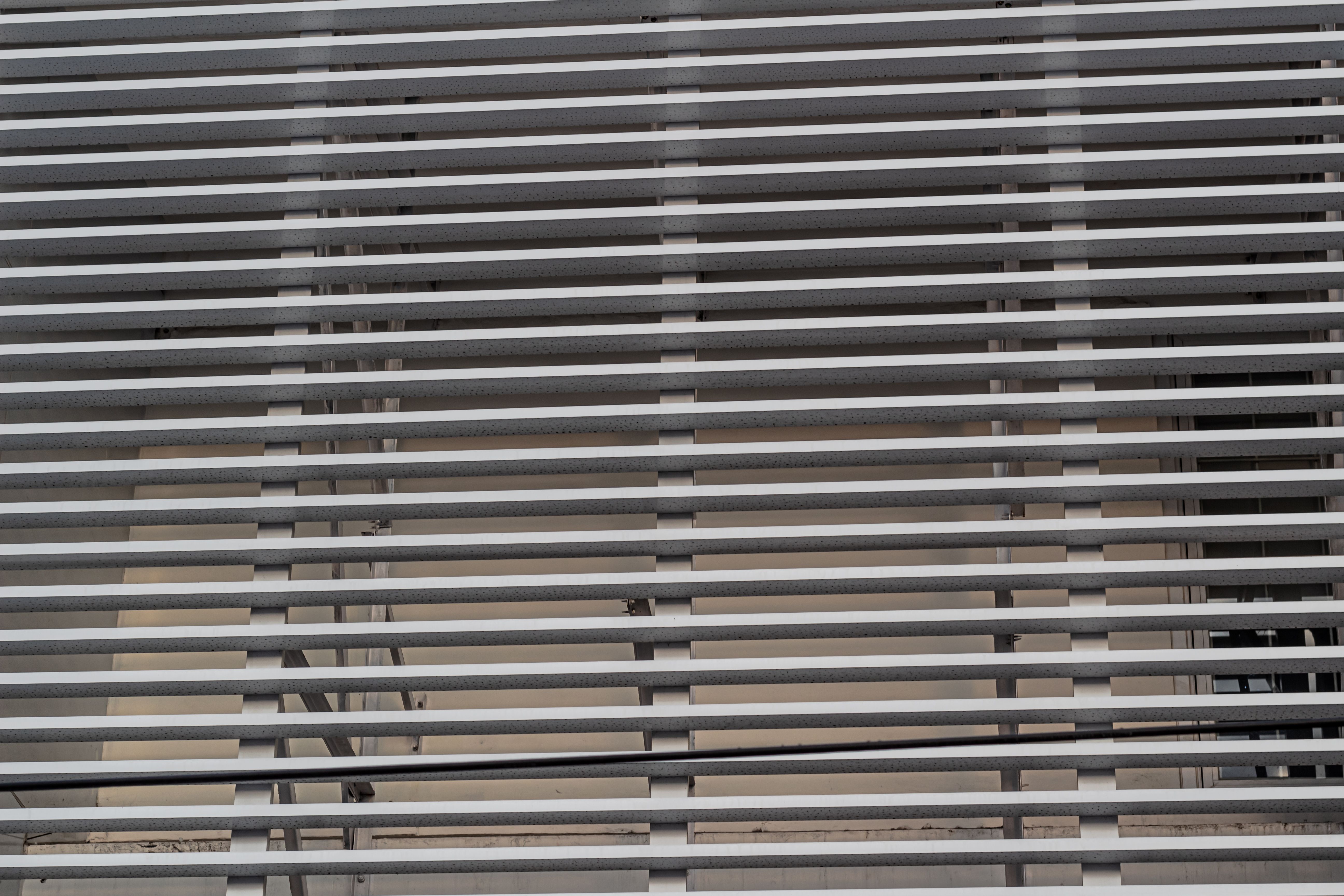 screening louvres building