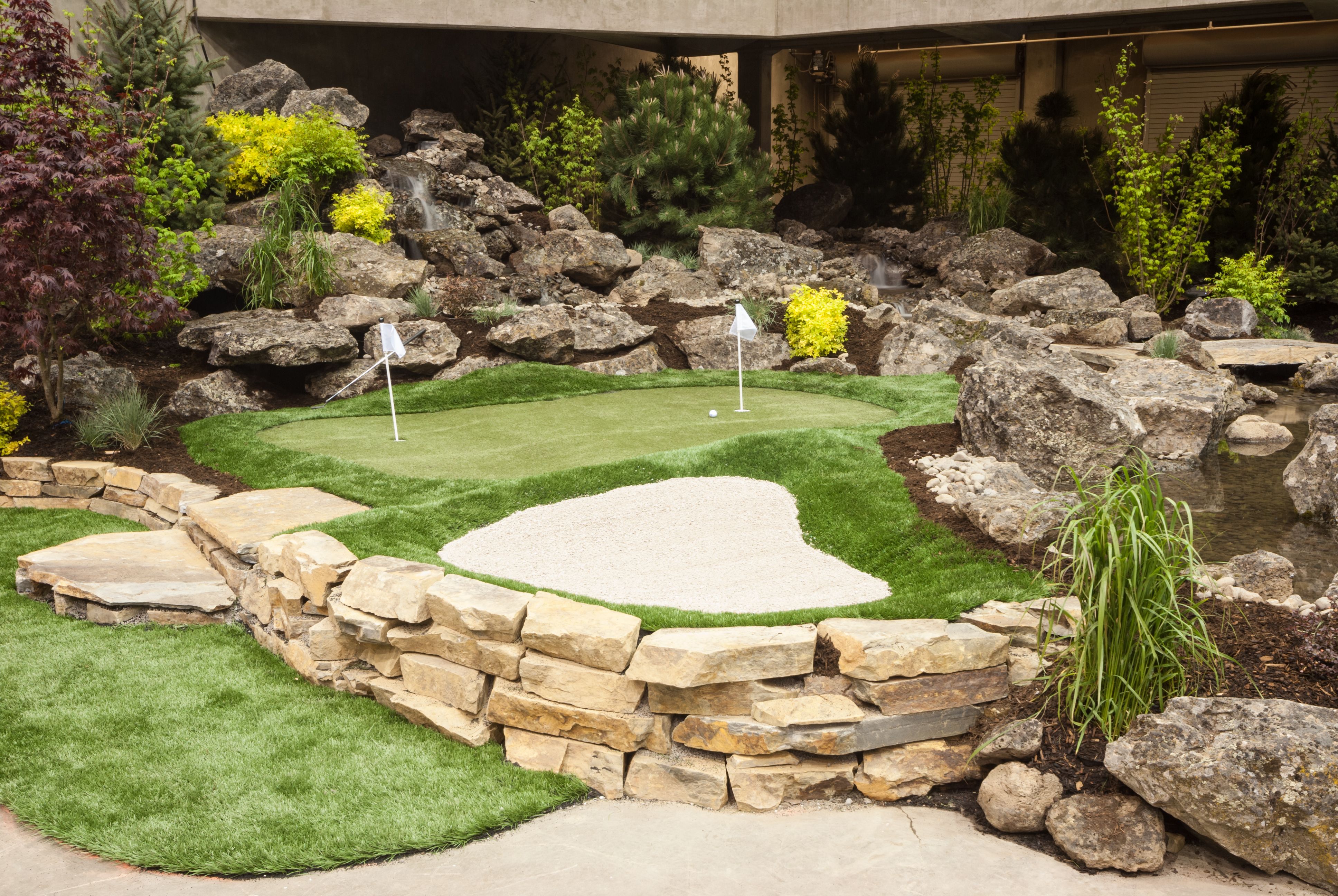 backyard golf planning