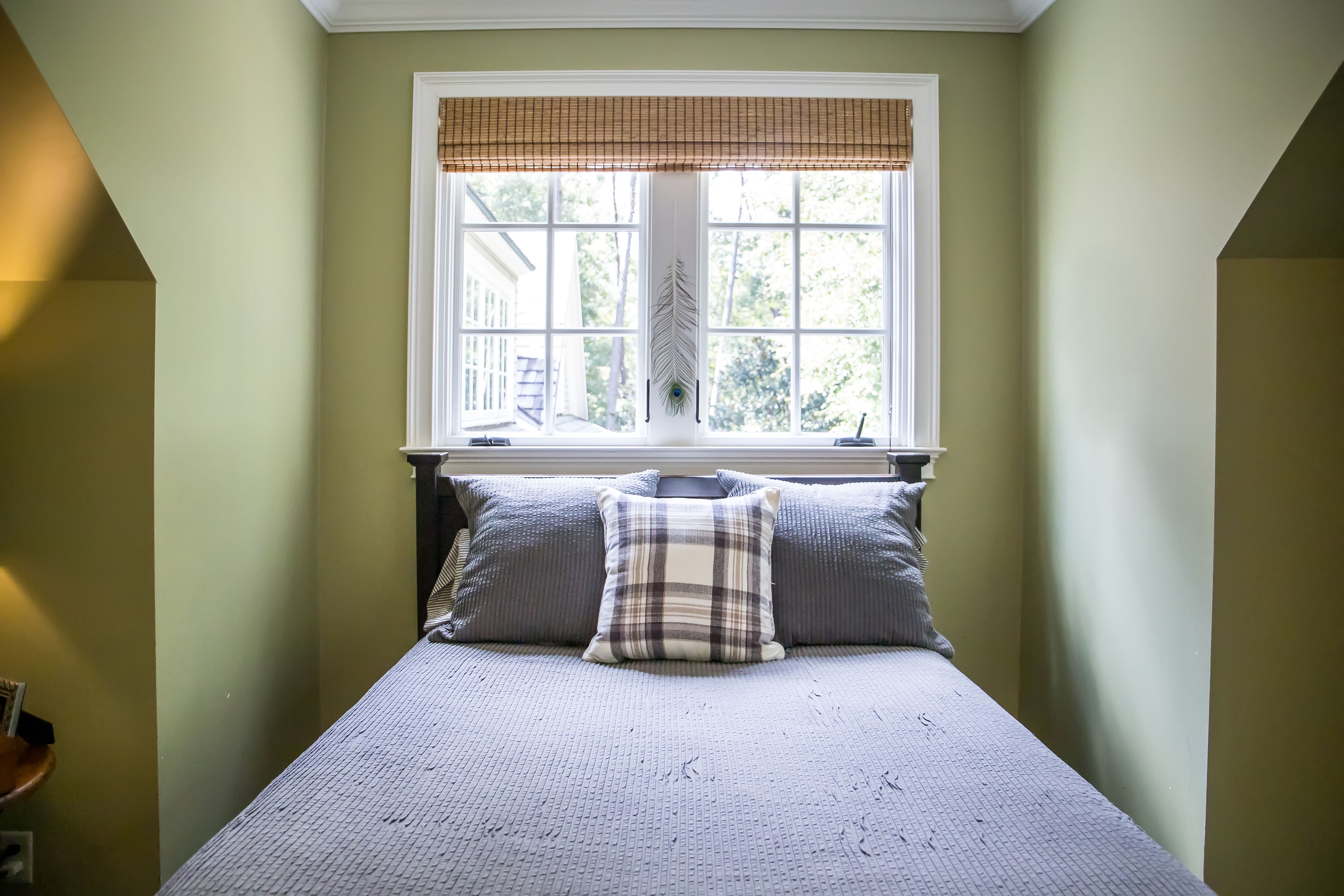 roman shades bedroom