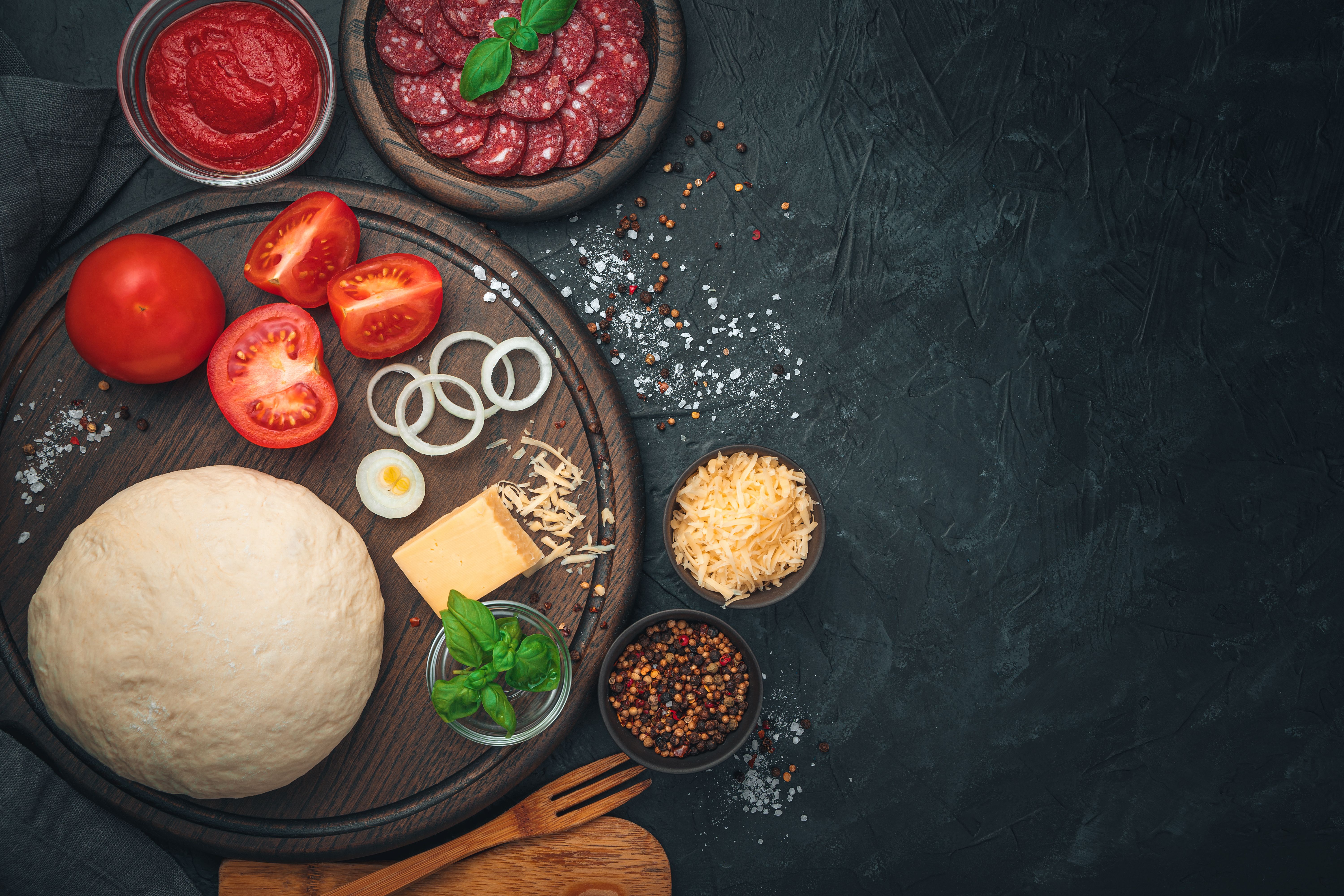 fresh pizza ingredients