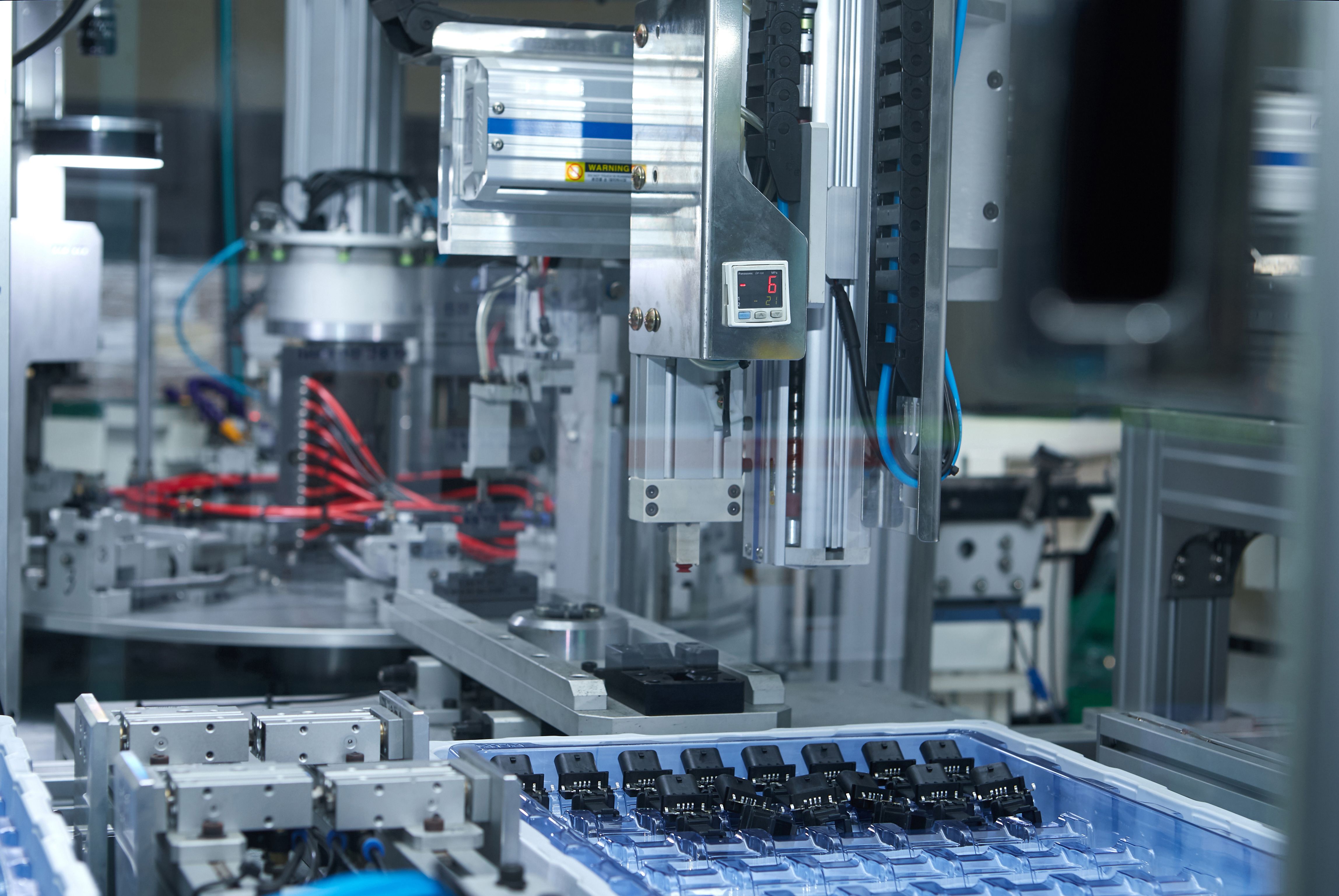 an injection molding machine