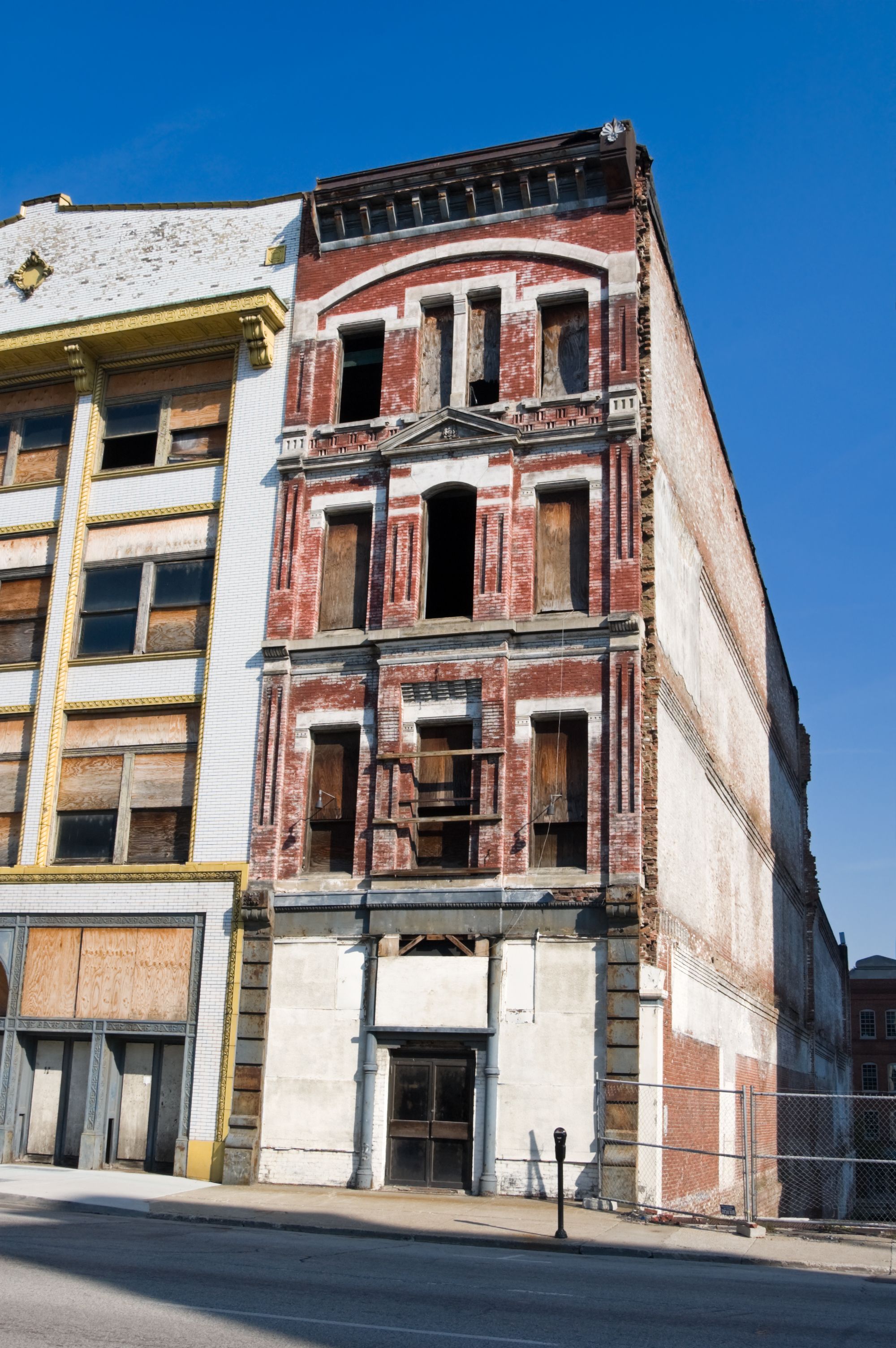 Louisville clothing store