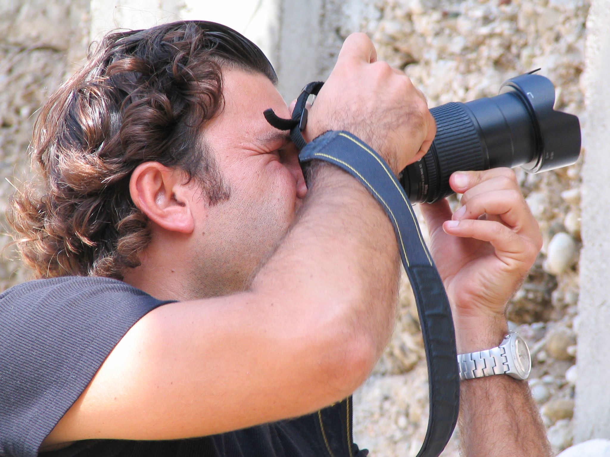 photographer guiding