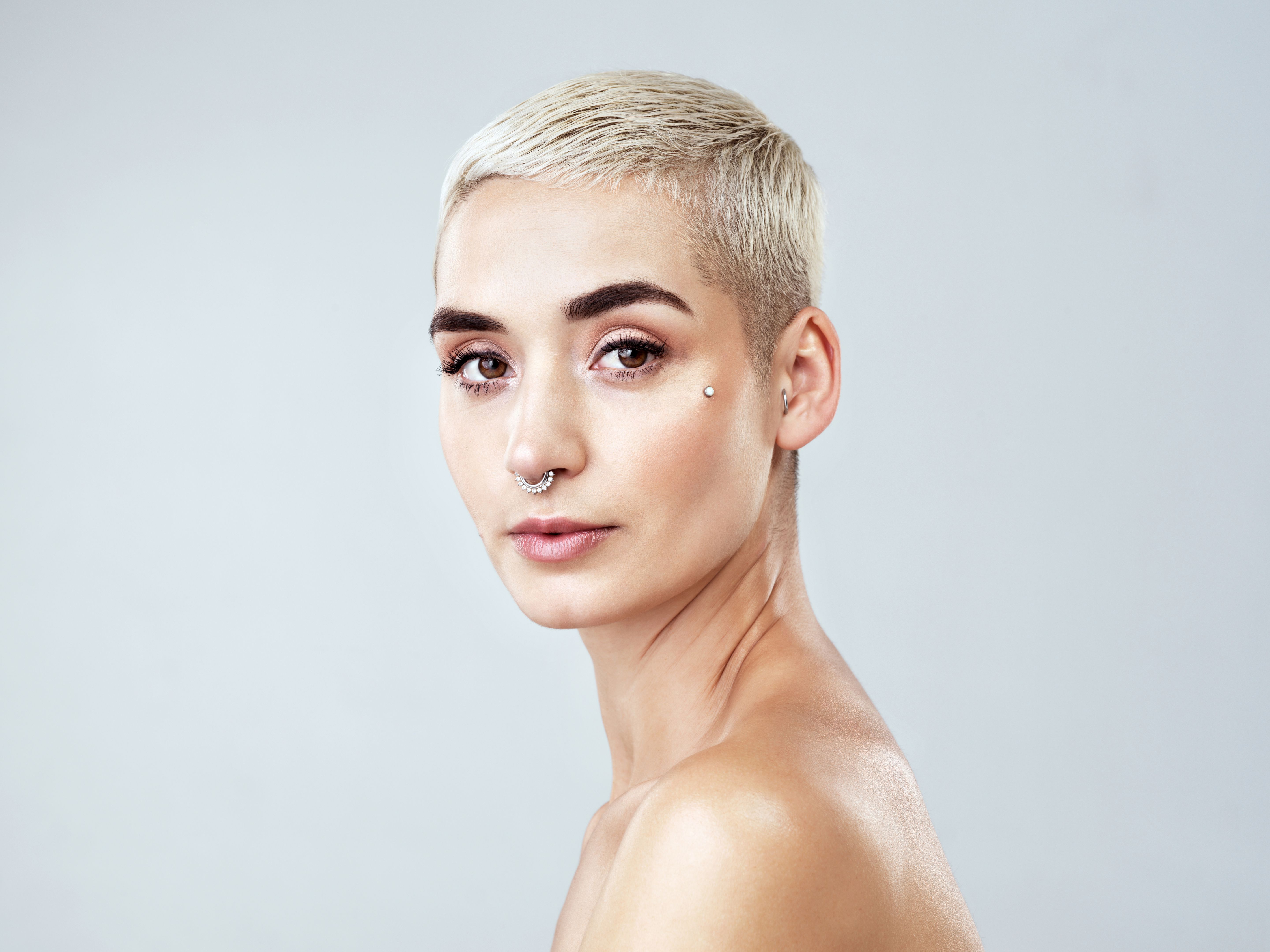 diamond face hairstyle