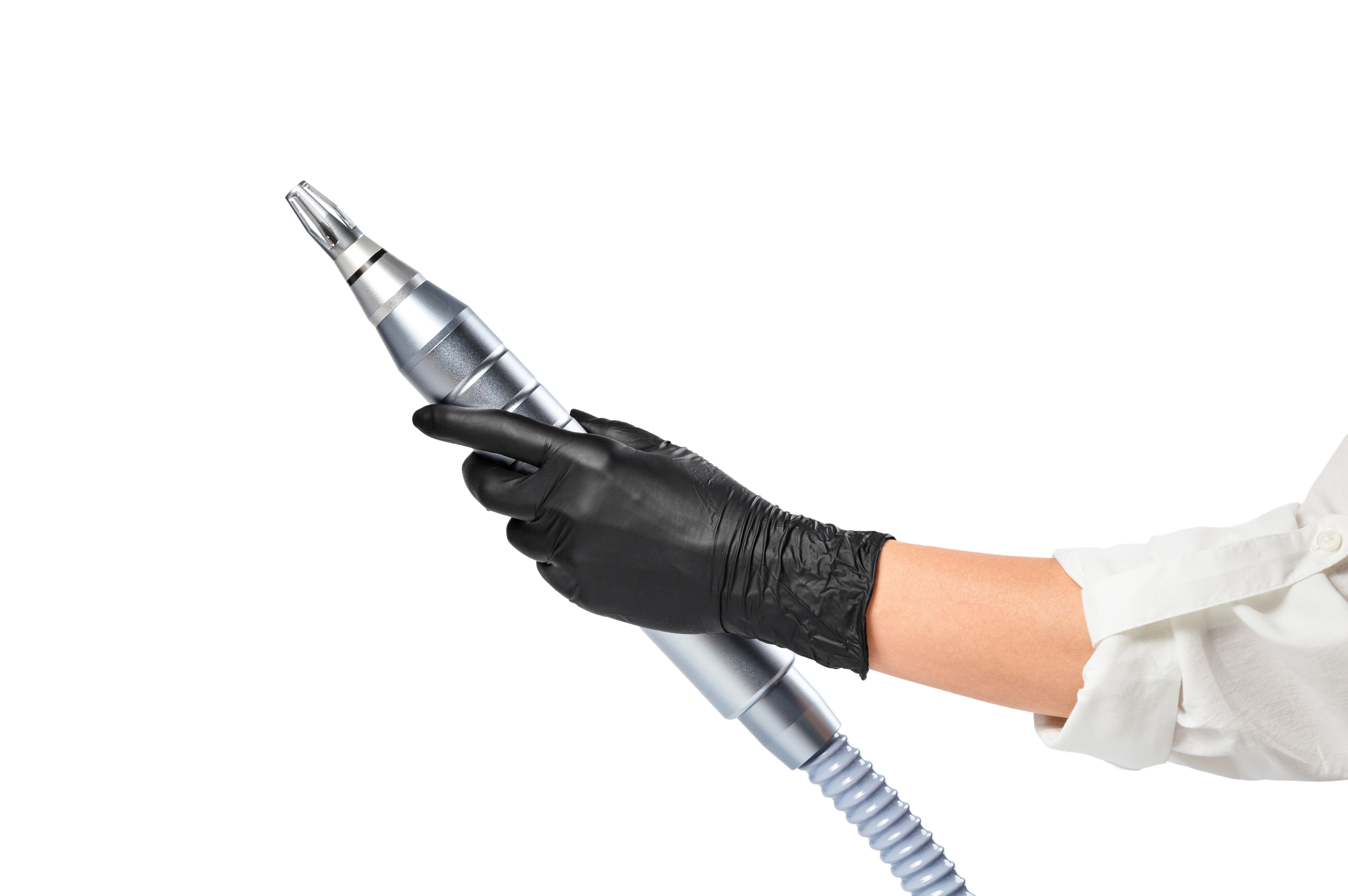 tattoo removal minimalist tattoo custom tattoo tatuaje estrellas mejor estudio tatuajes sevilla numero uno best tattoo shop sevilla fineline dotwork traditional linea fina realismo tradicional  urbe tattoo minitatu