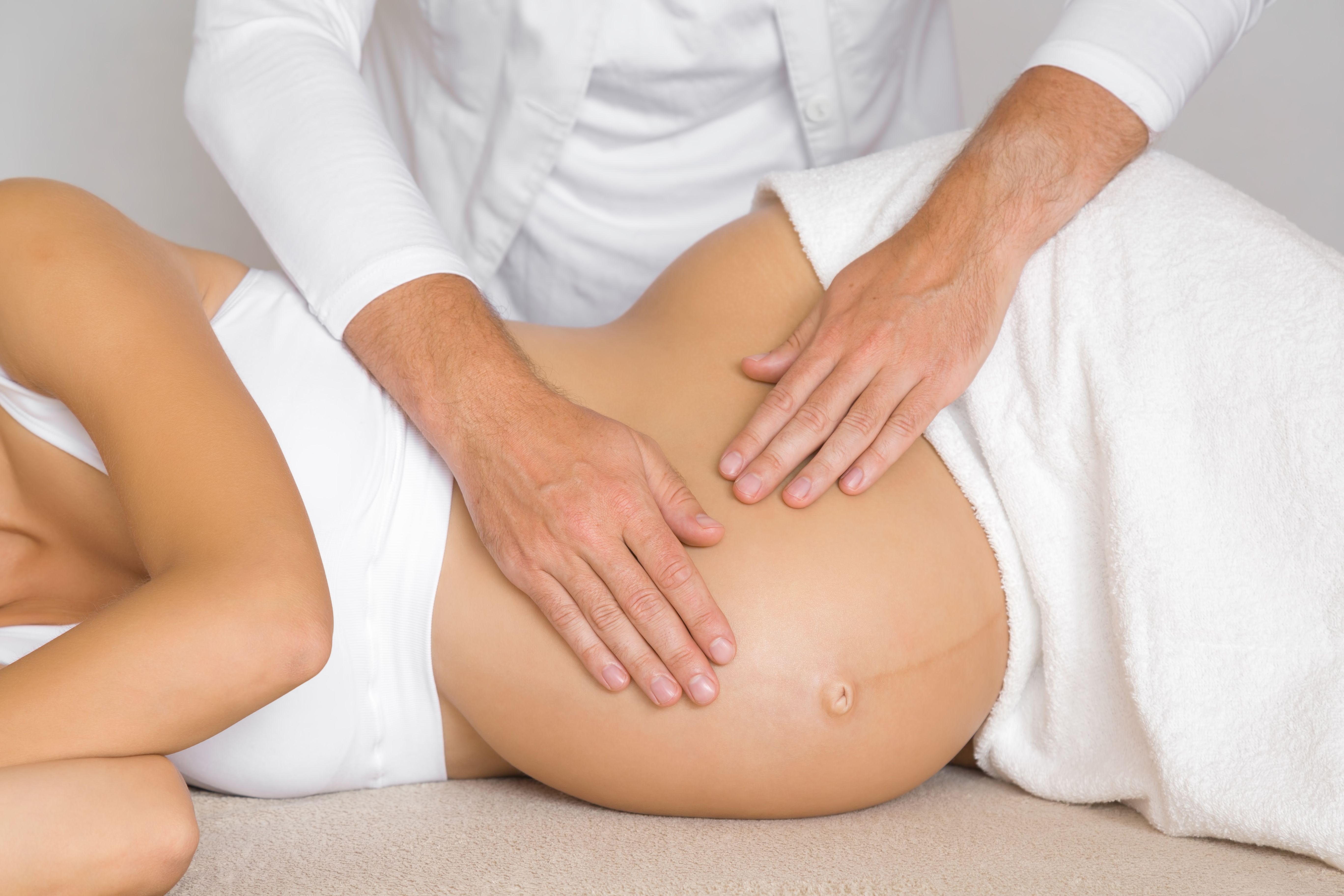 prenatal massage