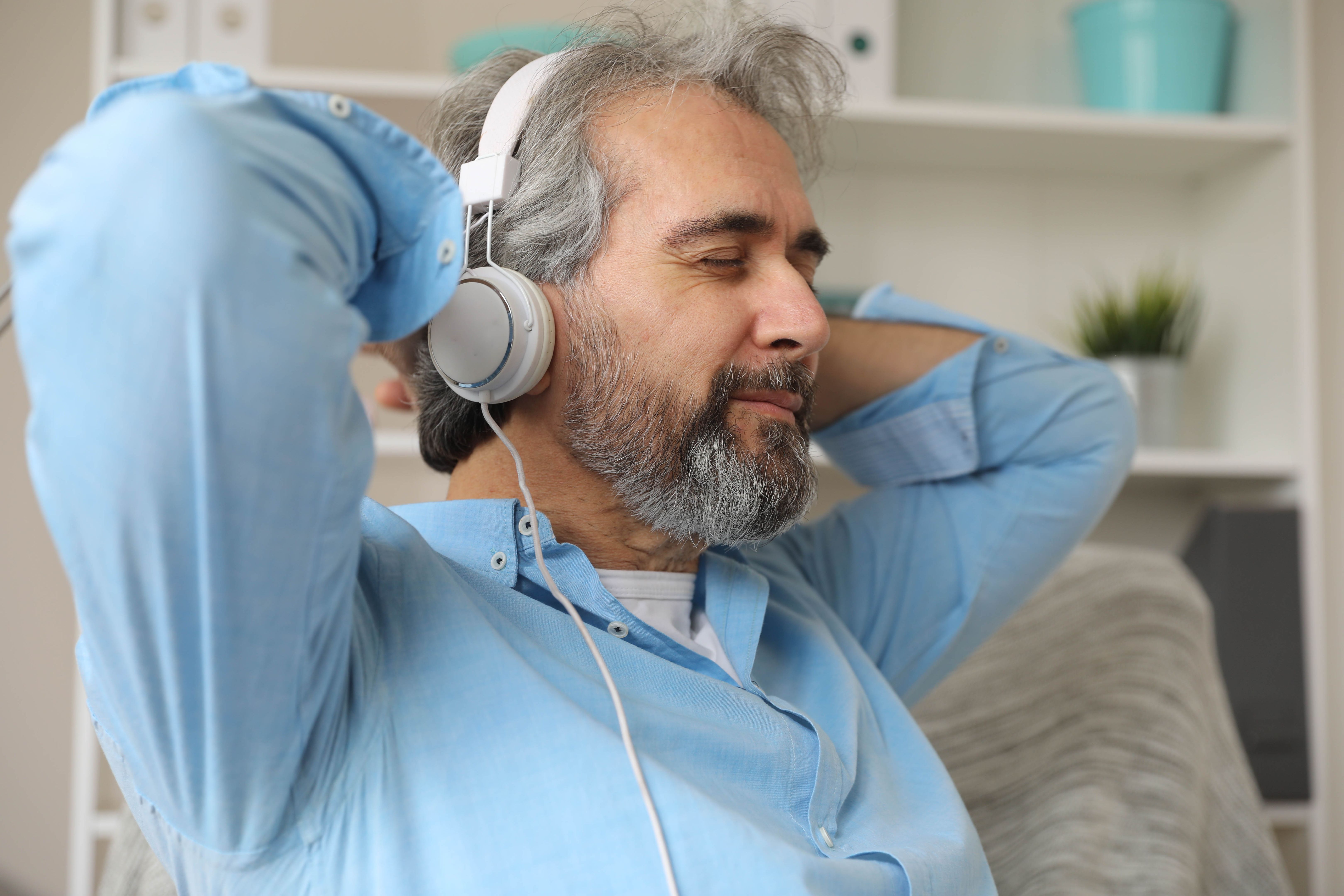 pain management music