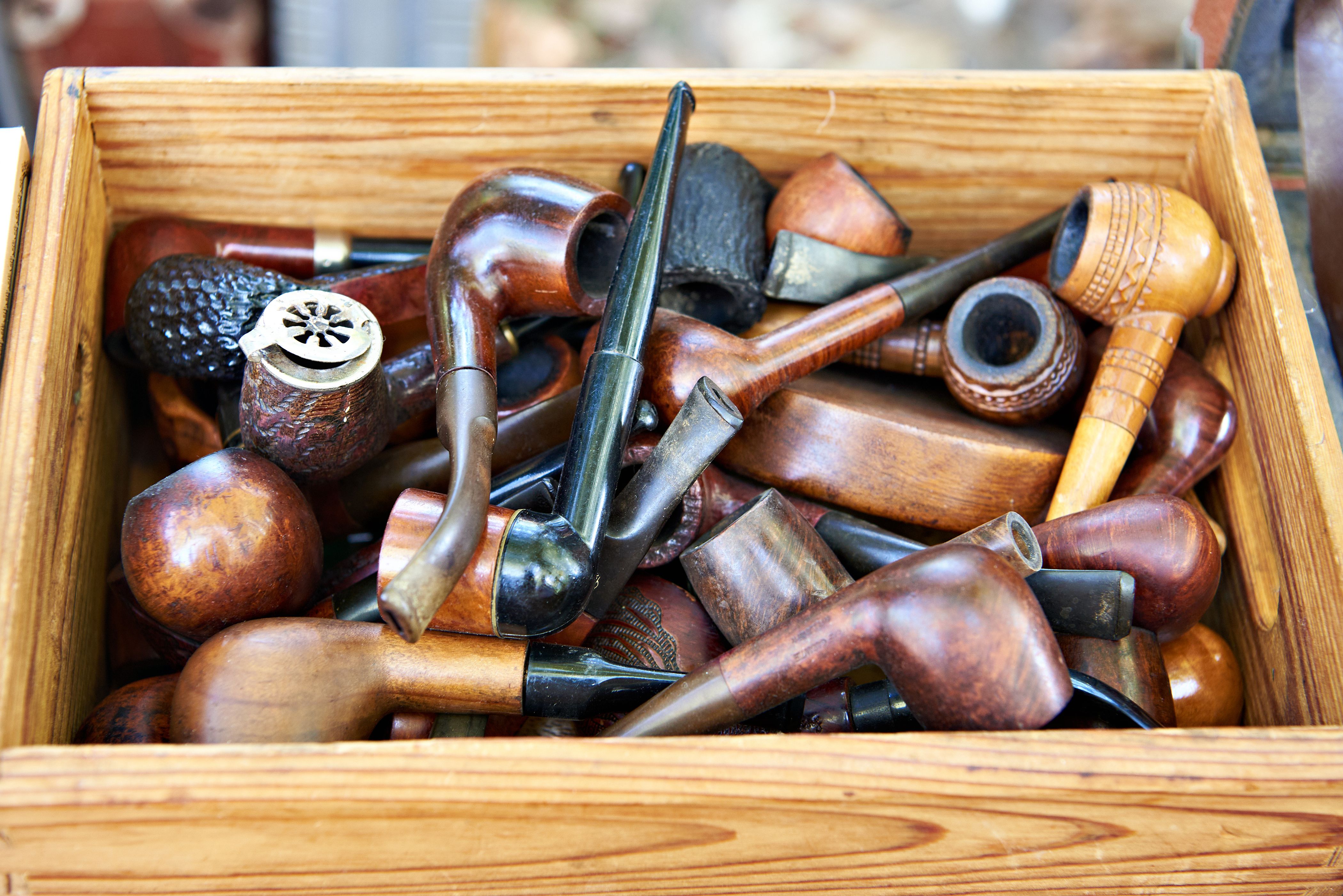 smoking accessories display