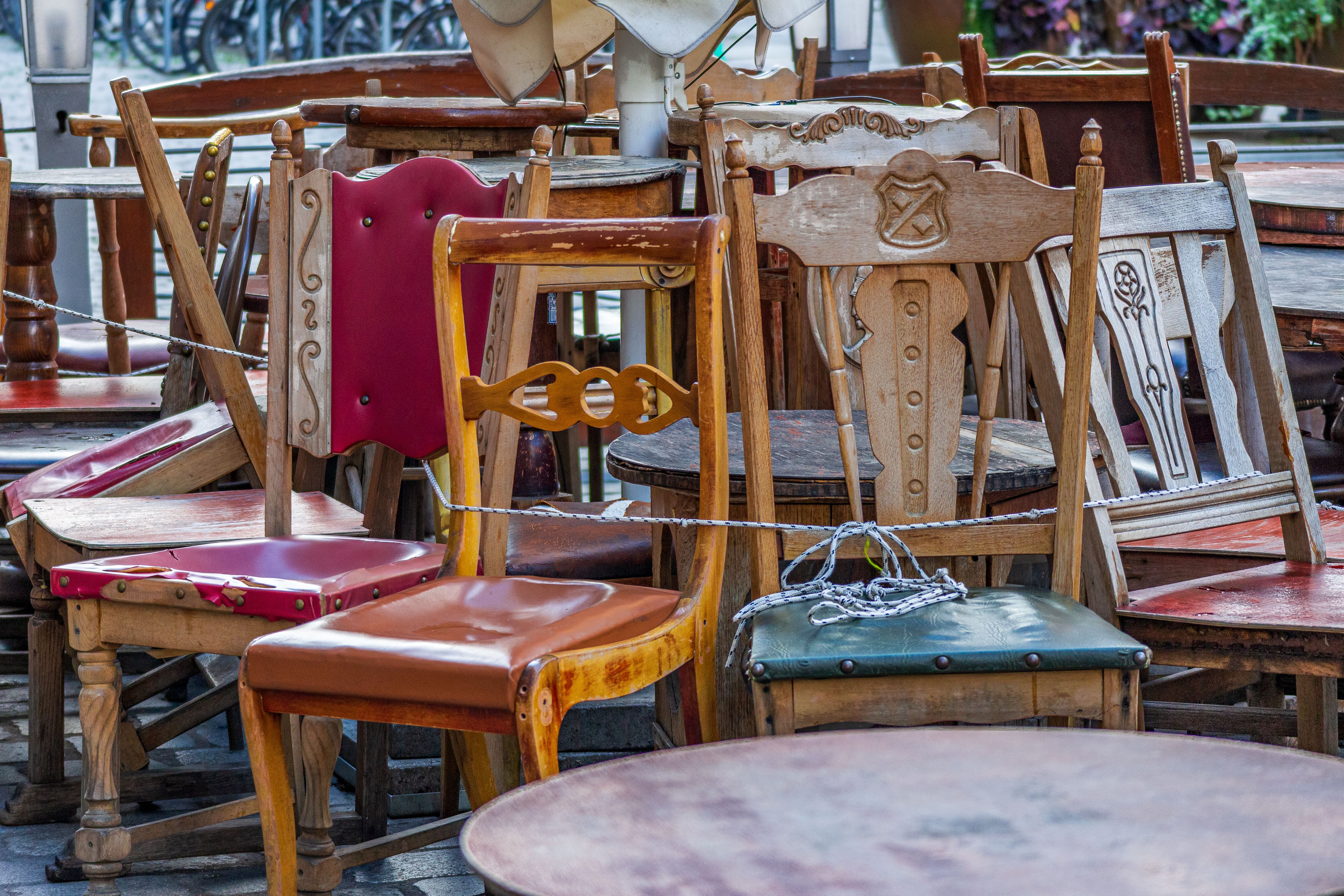 secure outdoor furniture