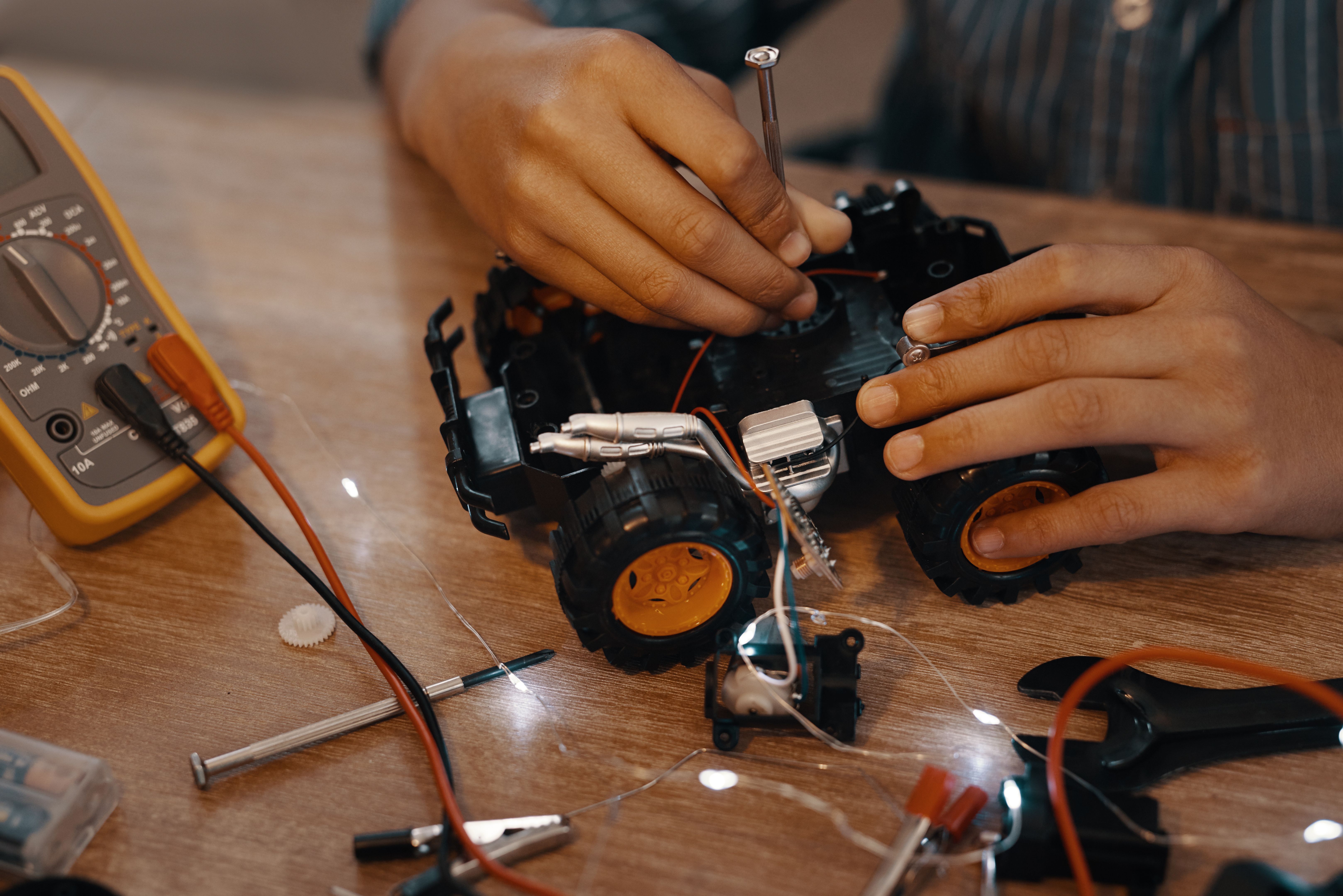 robotic home repair tools