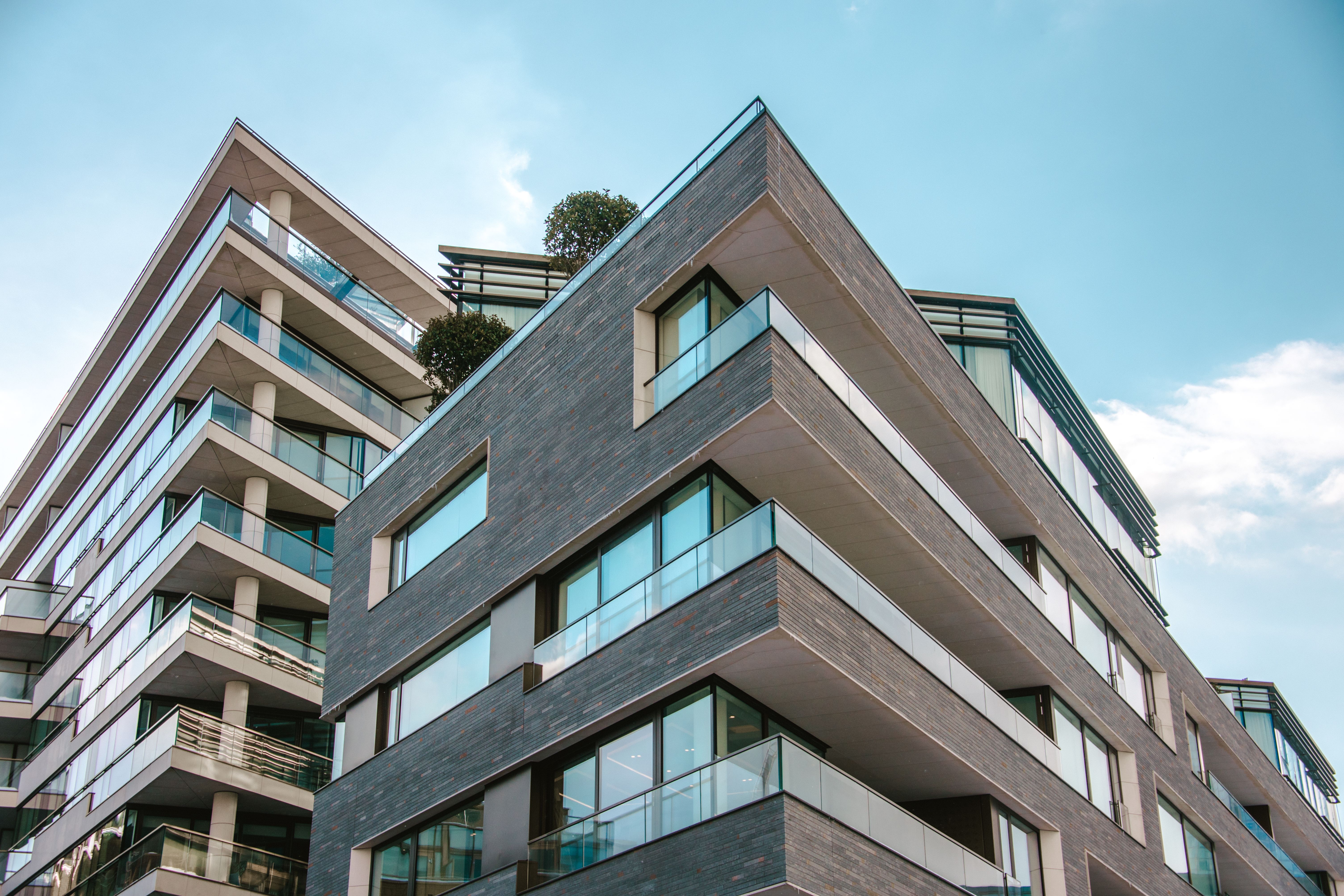 commercial building roof