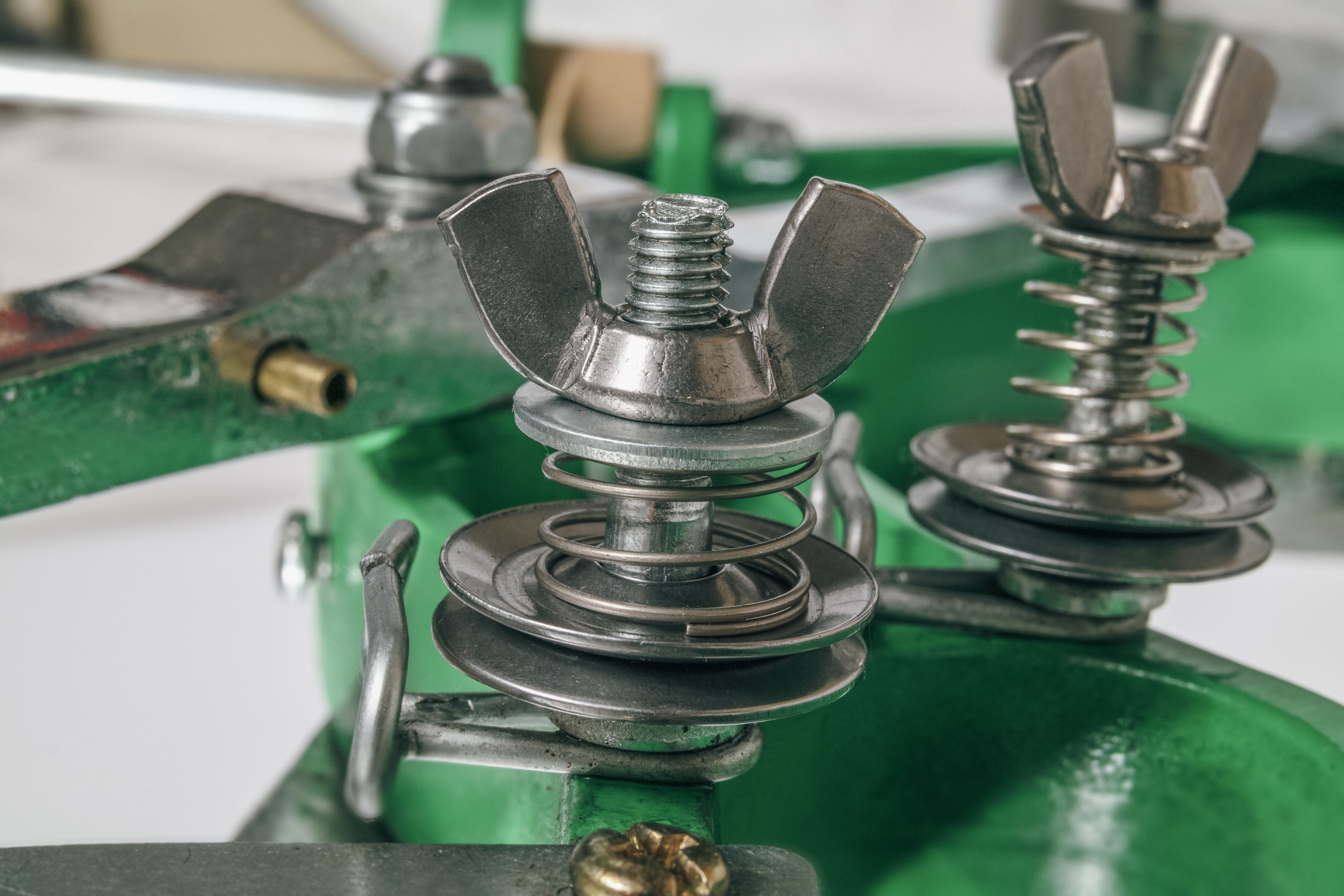 sewing machine repair shop