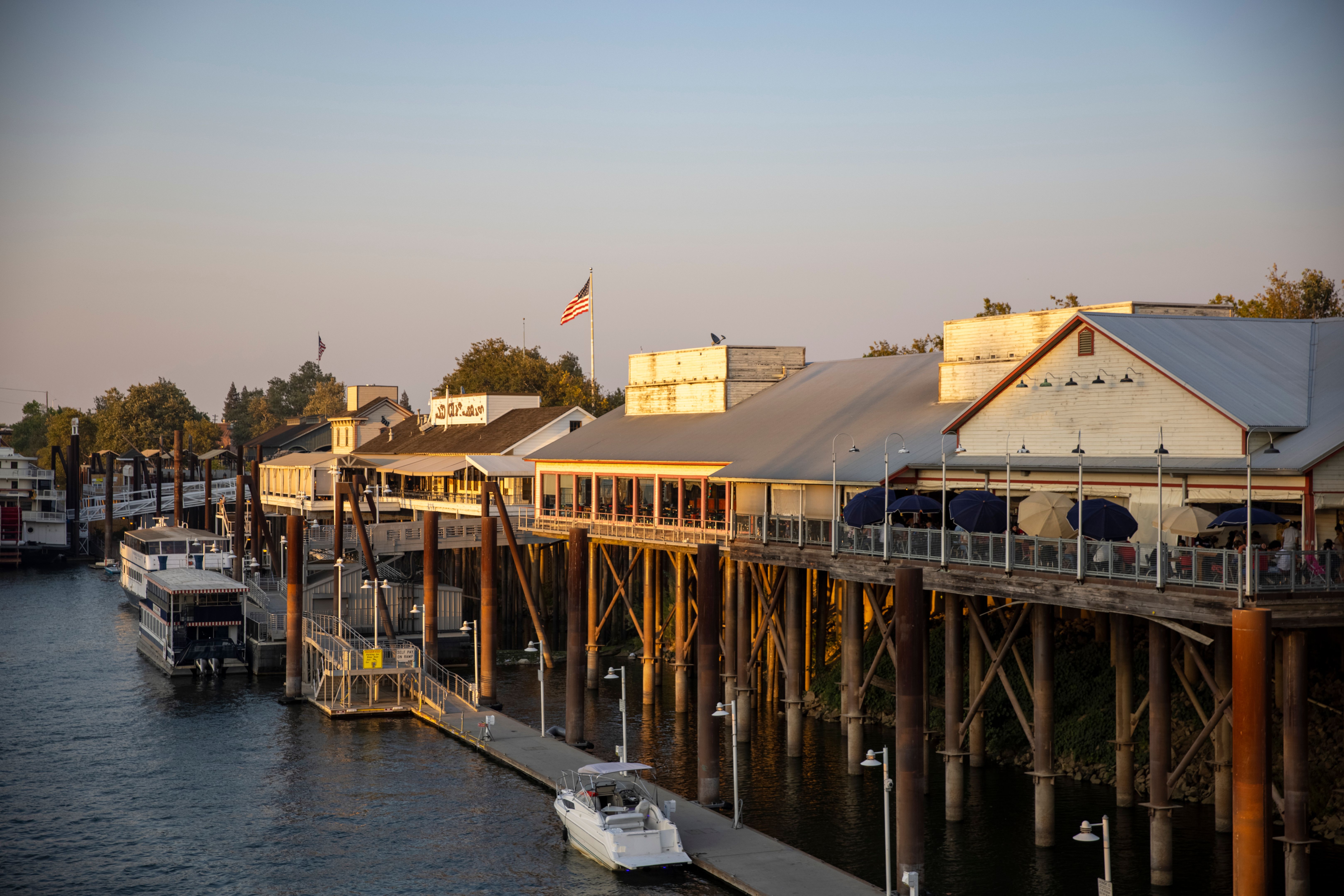 sacramento restaurant