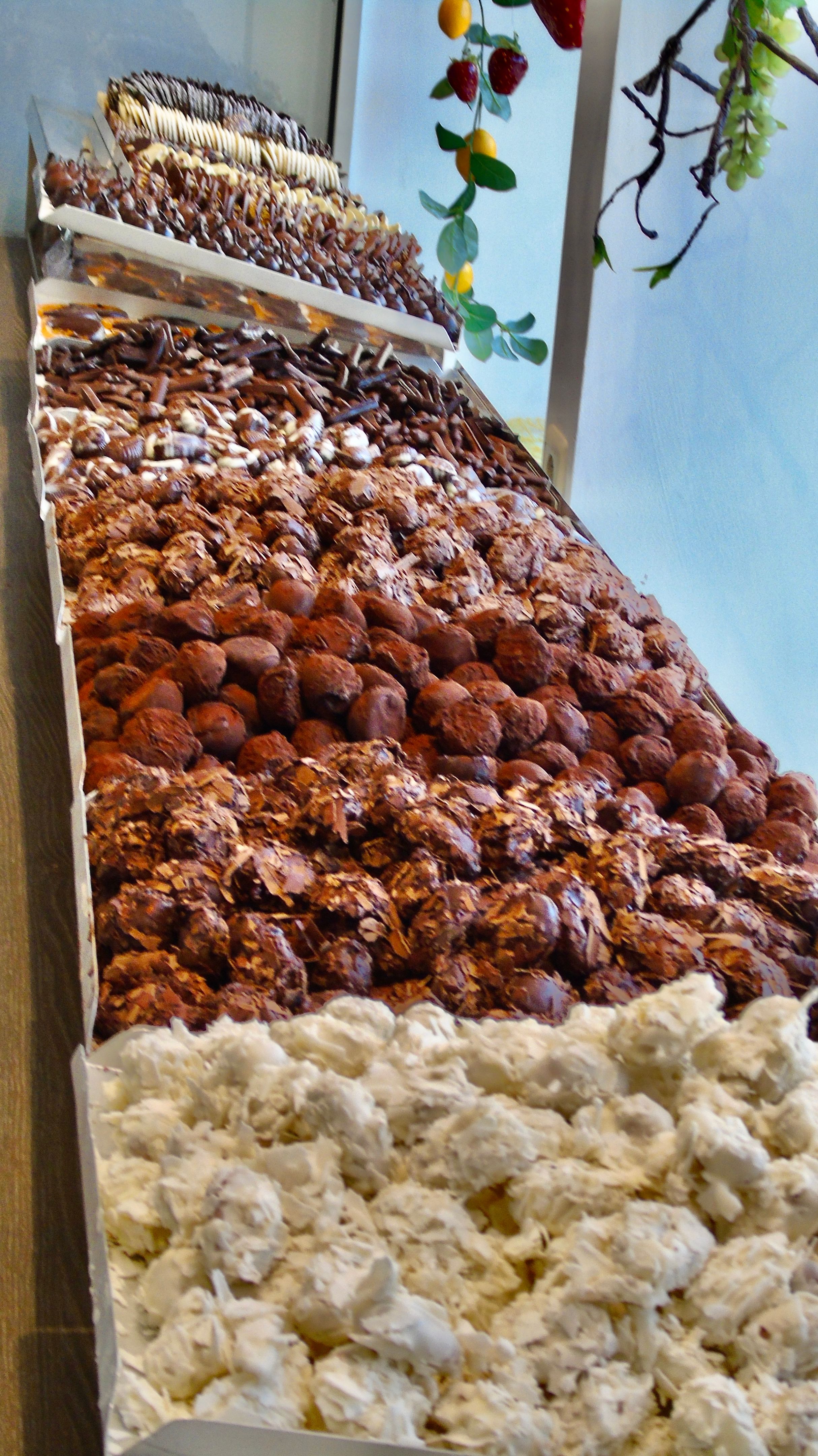 peppermint bark ice cream