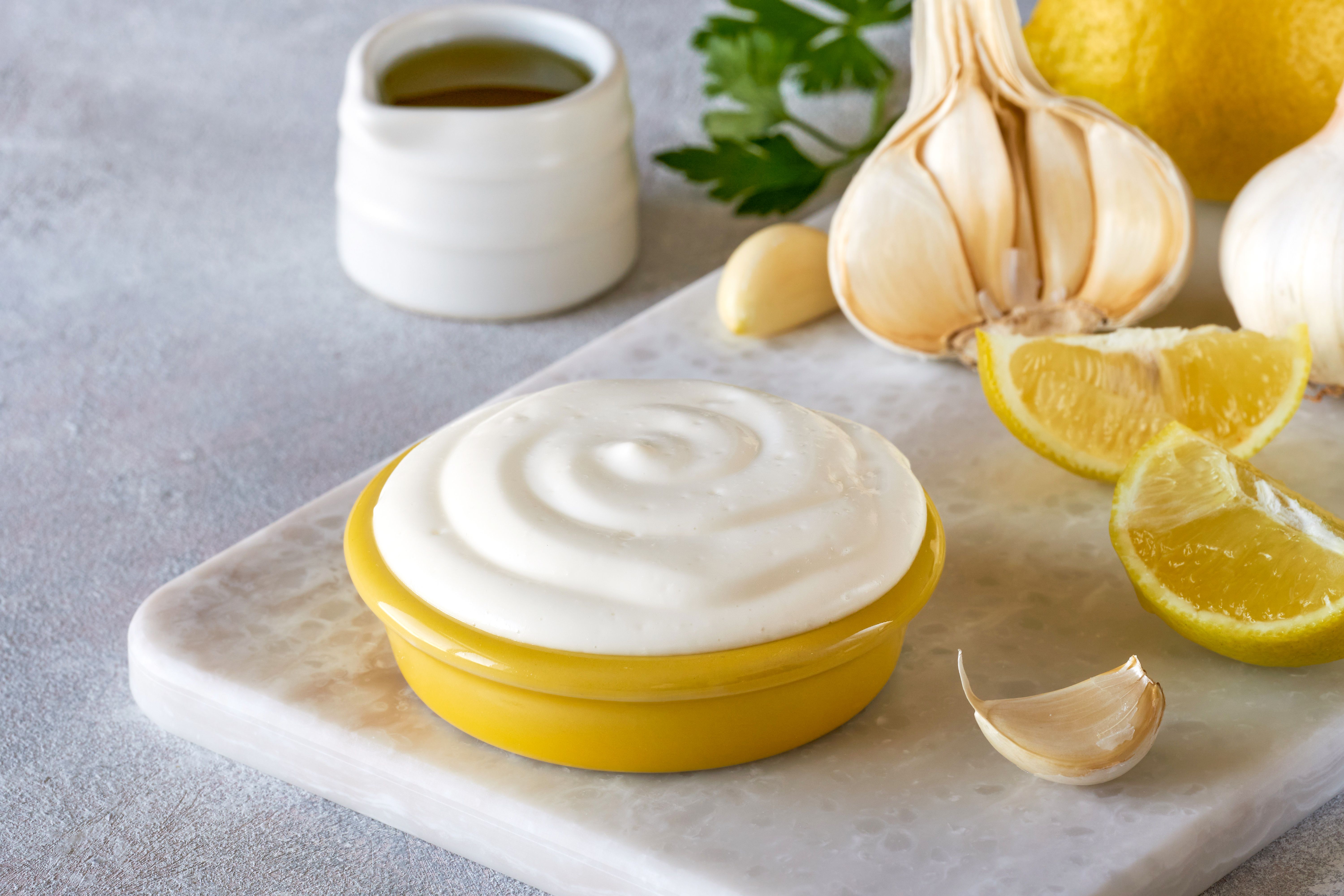 garlic sauce preparation