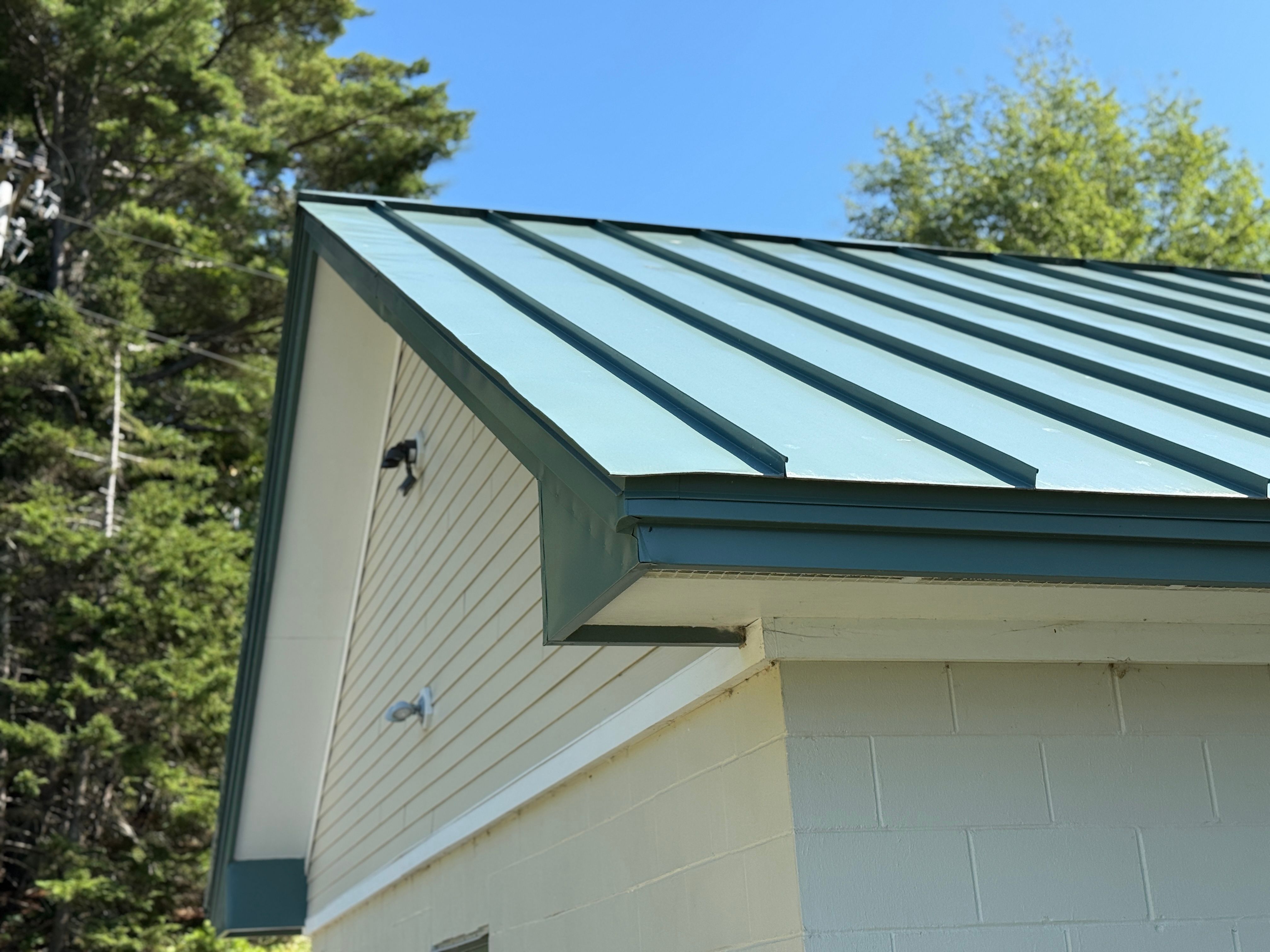 metal roof durability