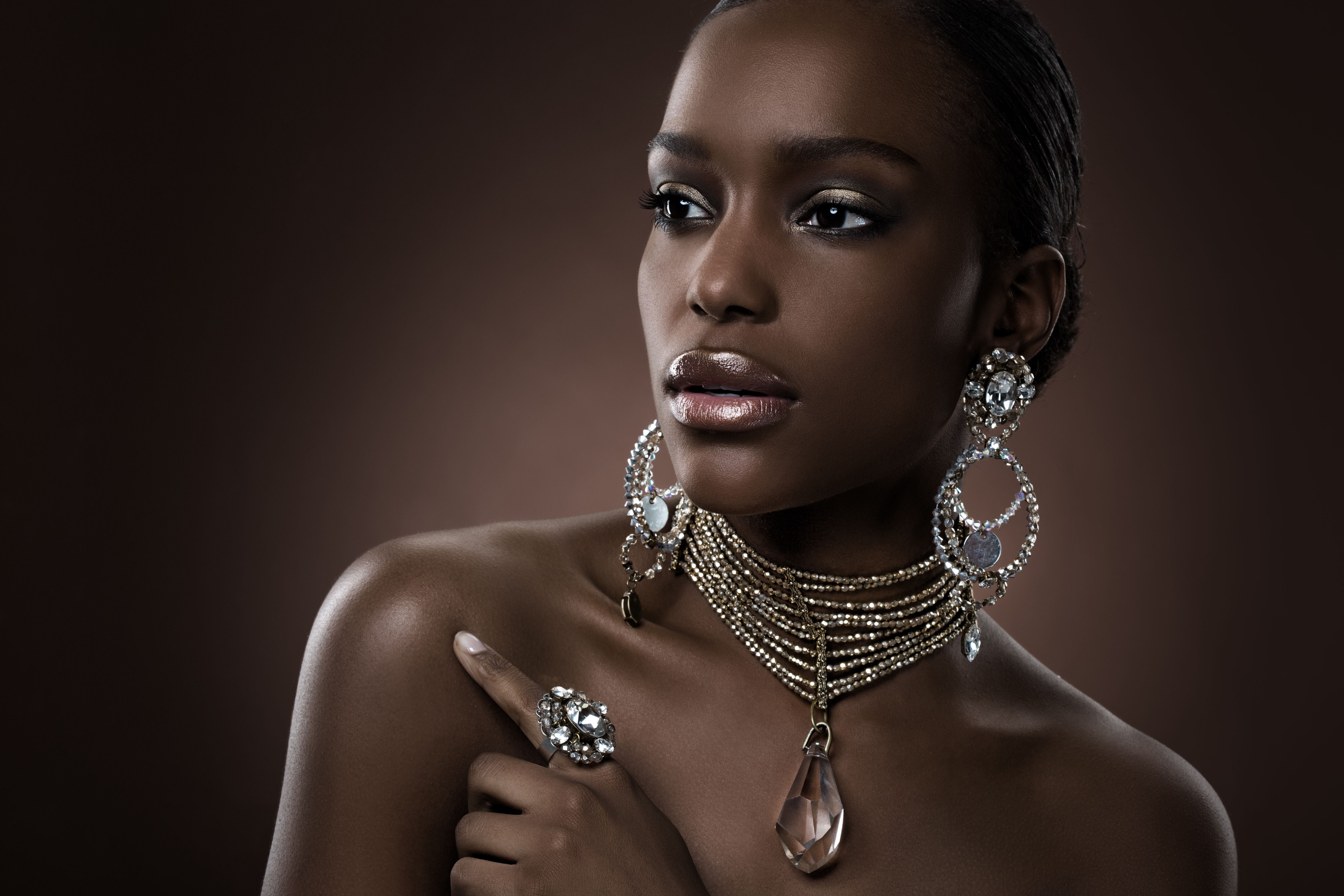 modern african jewellery