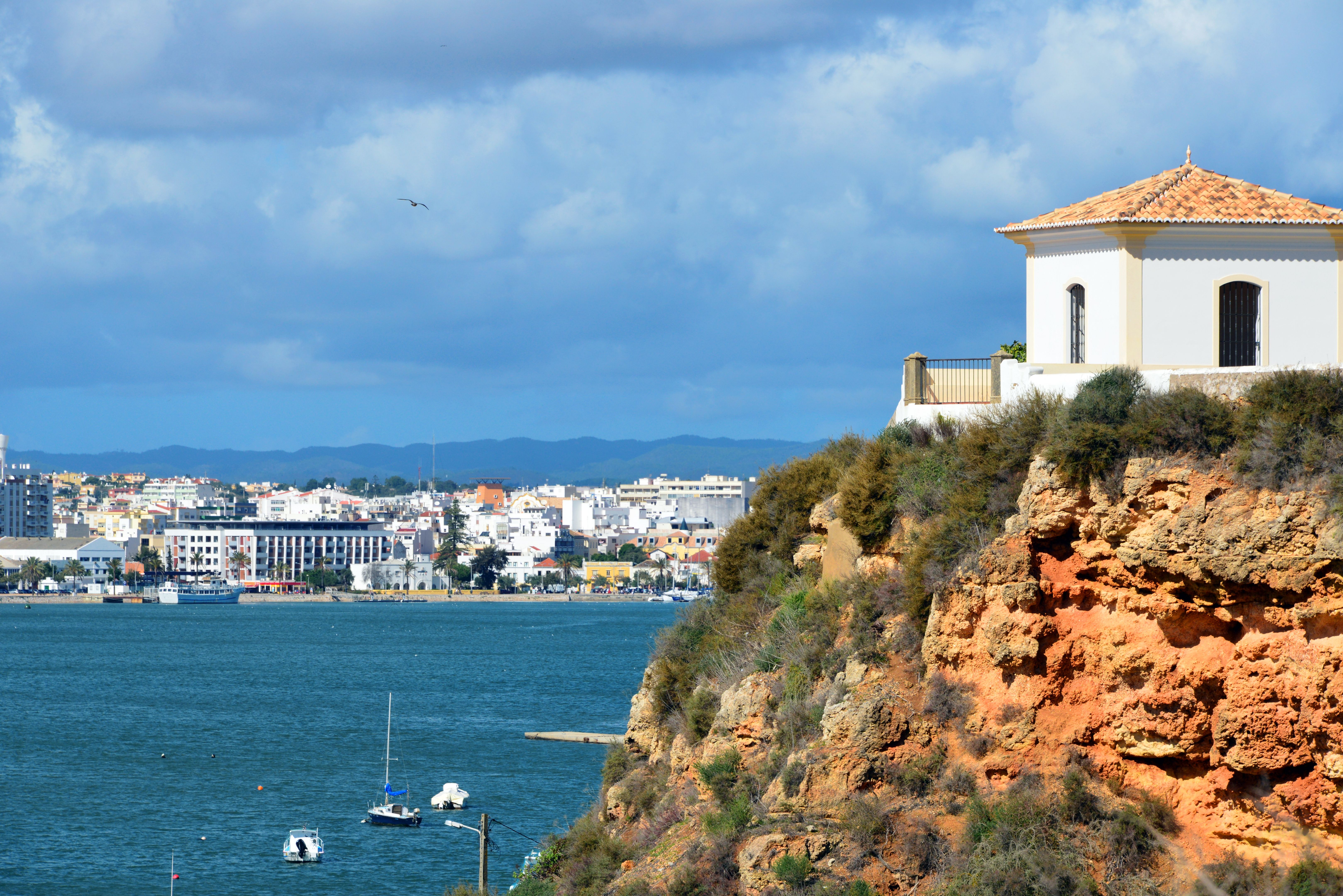 portimao property exterior