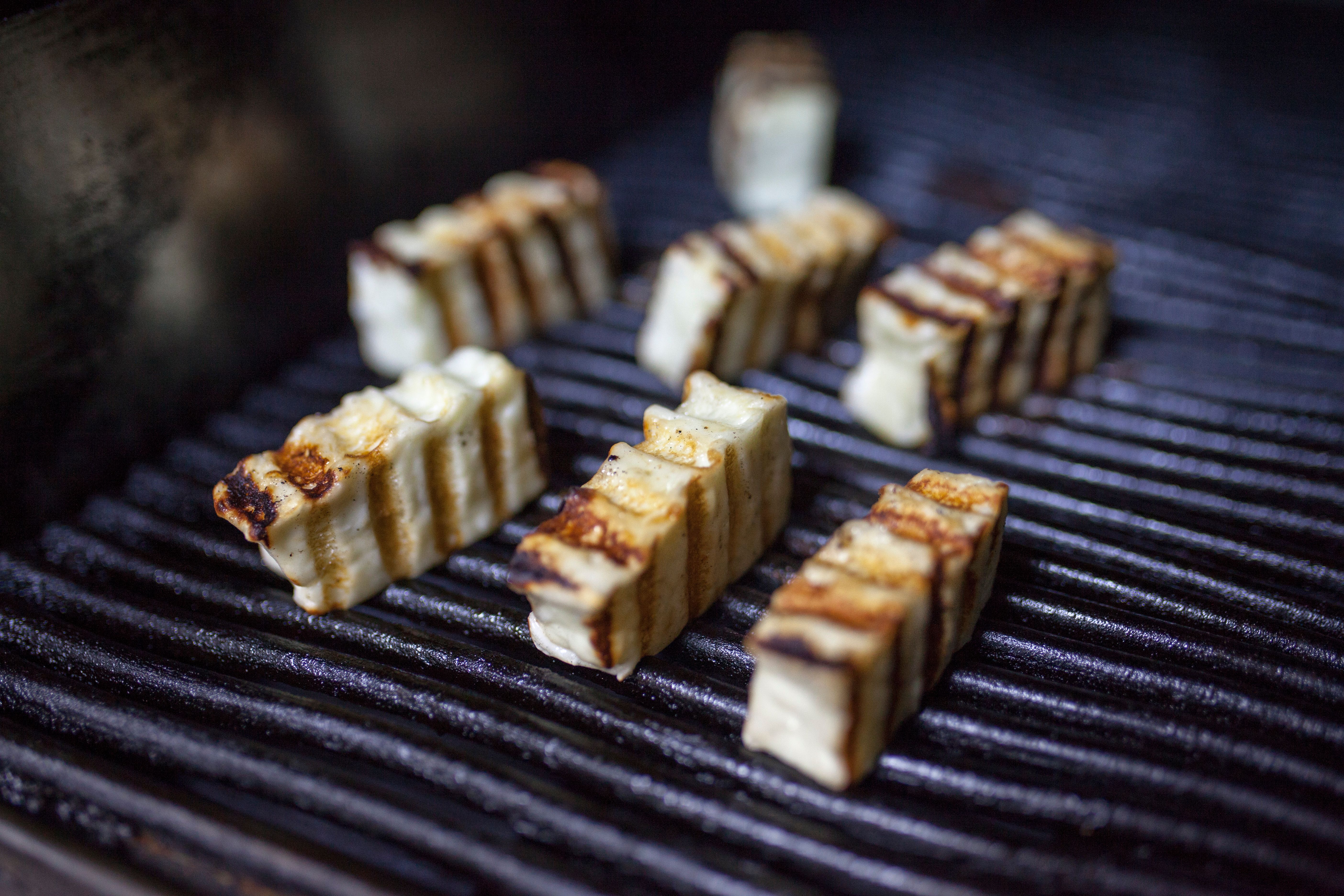 grilled halloumi
