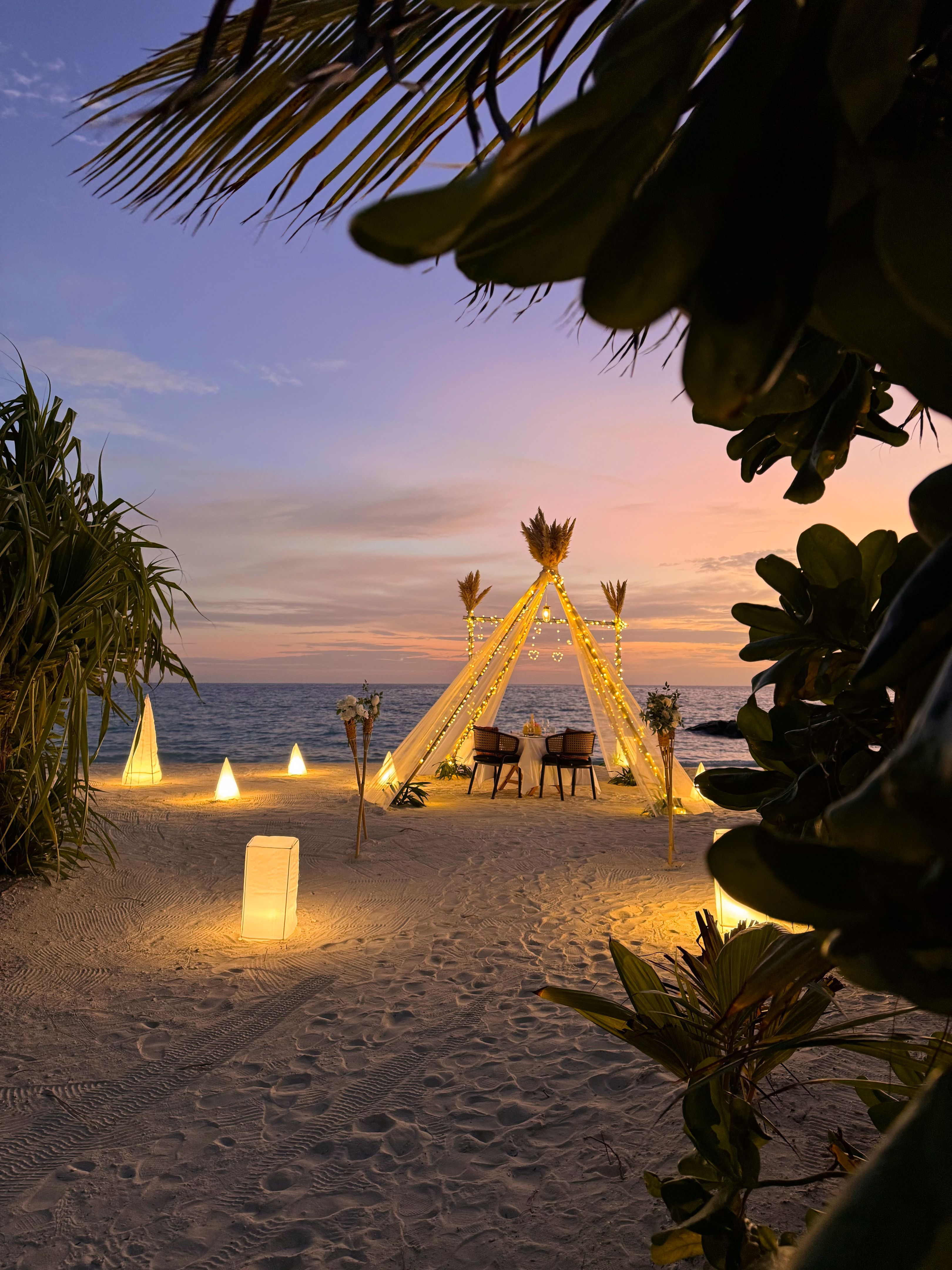 Romantic Sunset Beach Dinner on Maldives island for honeymoon celebration