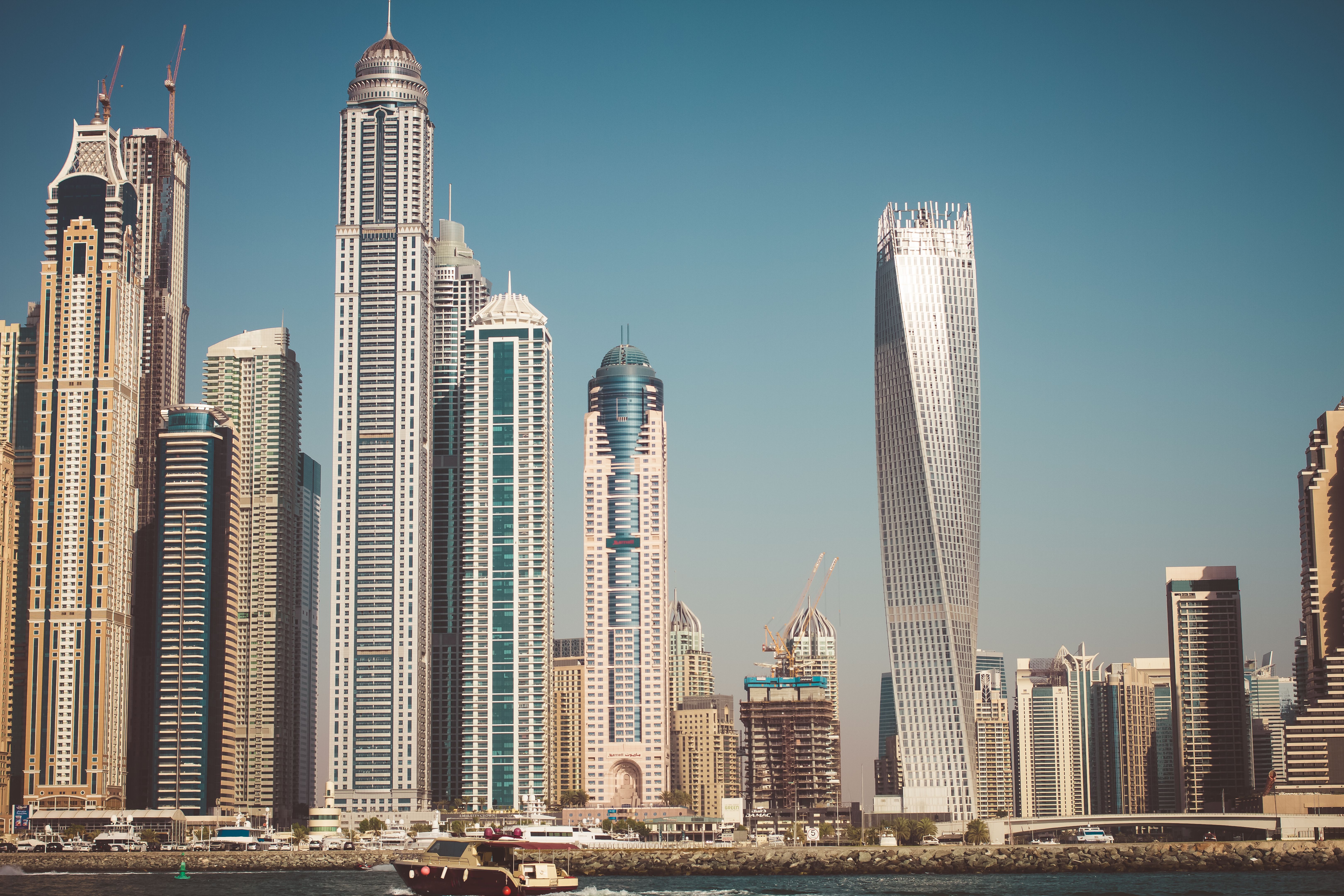 investment benefits Dubai