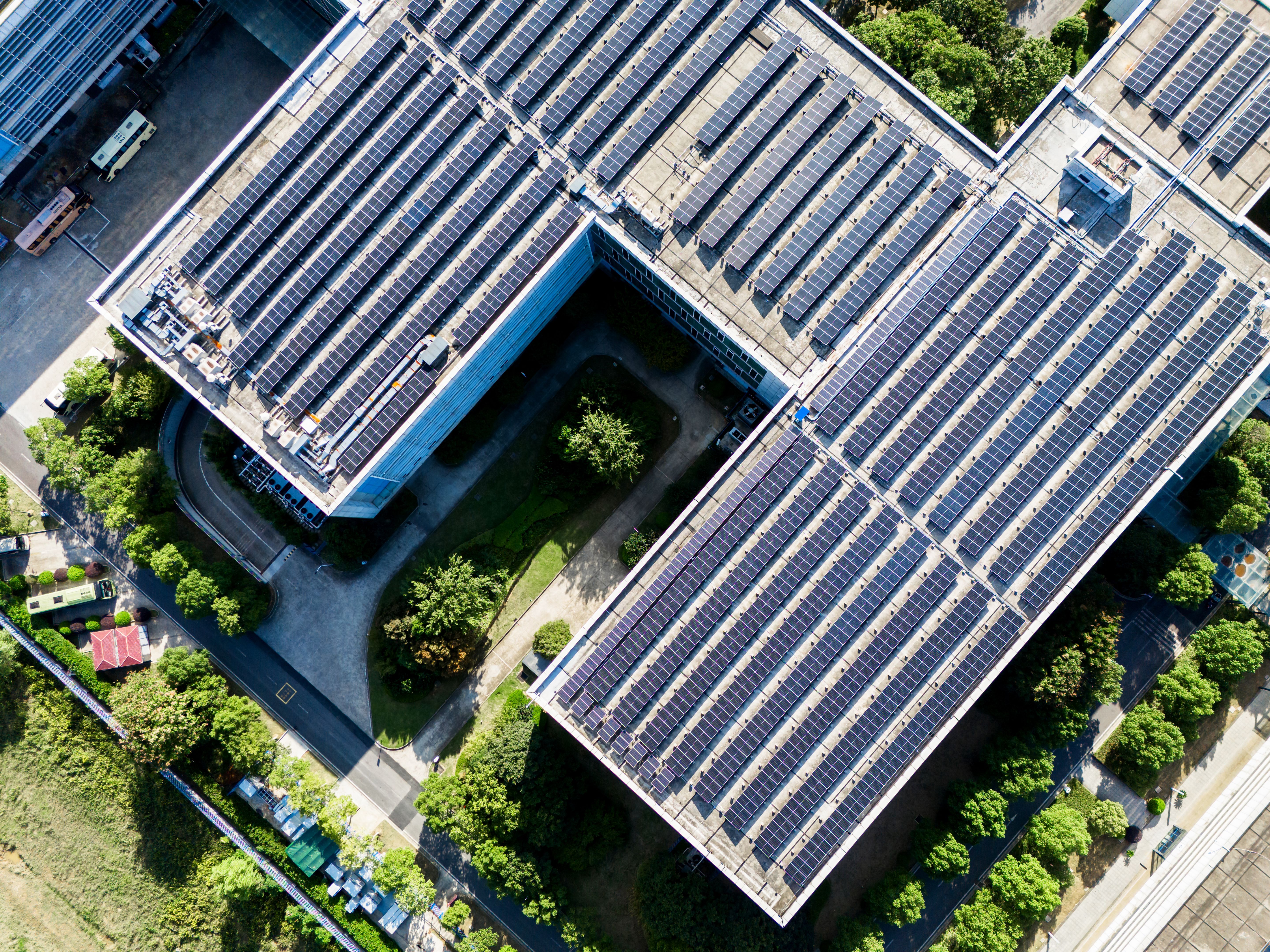 solar roof investment