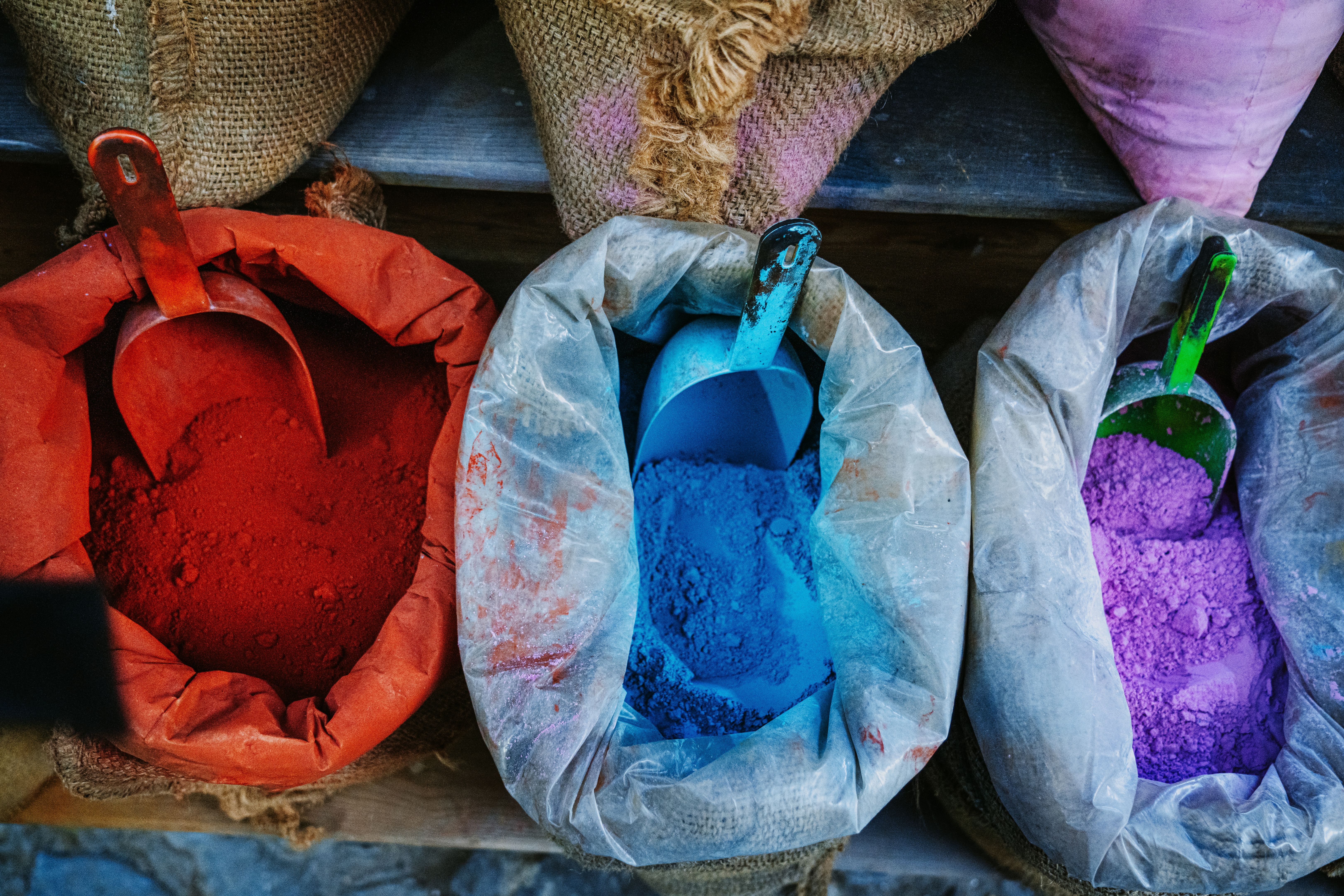sustainable dyes pigments