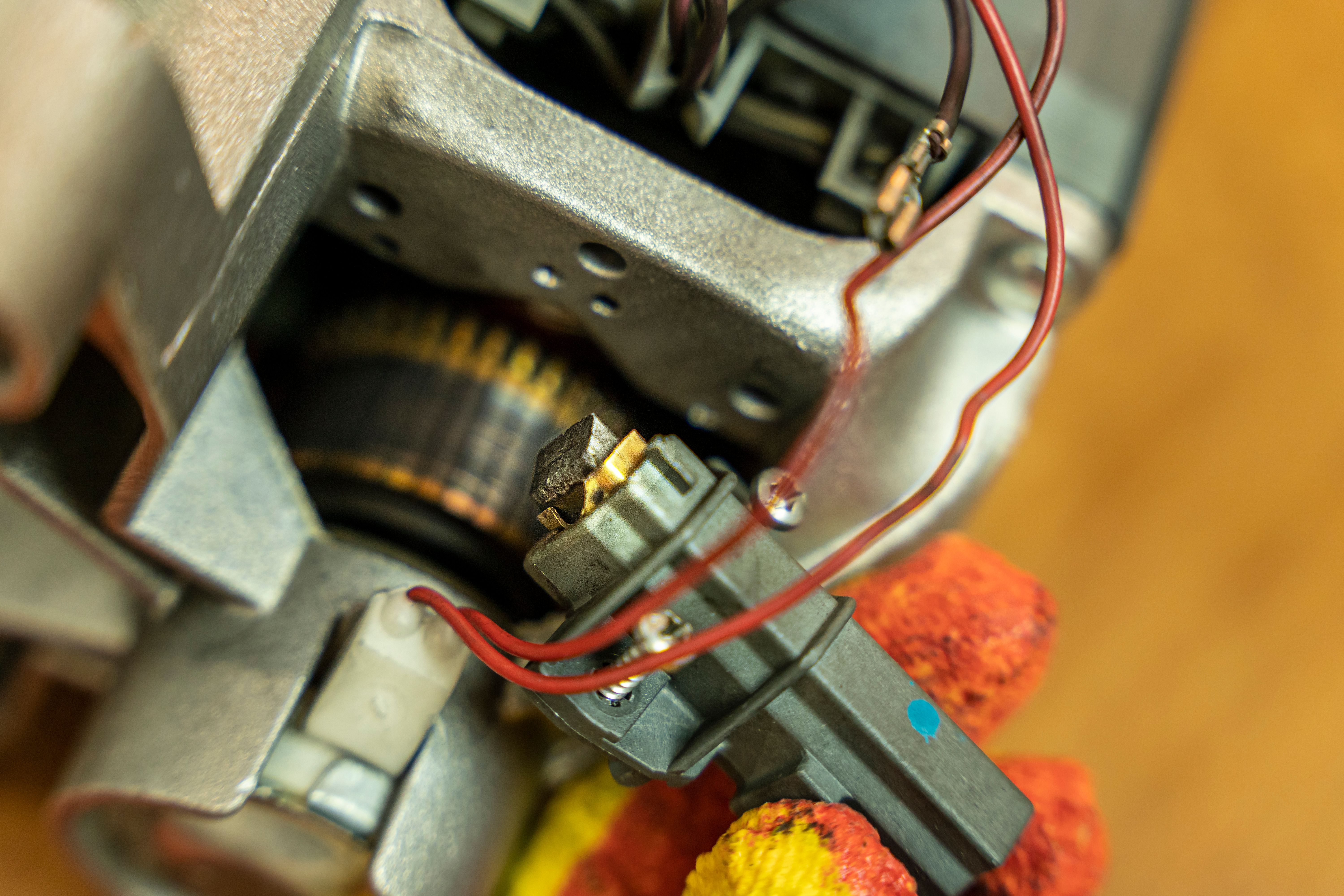 carbon brush replacement