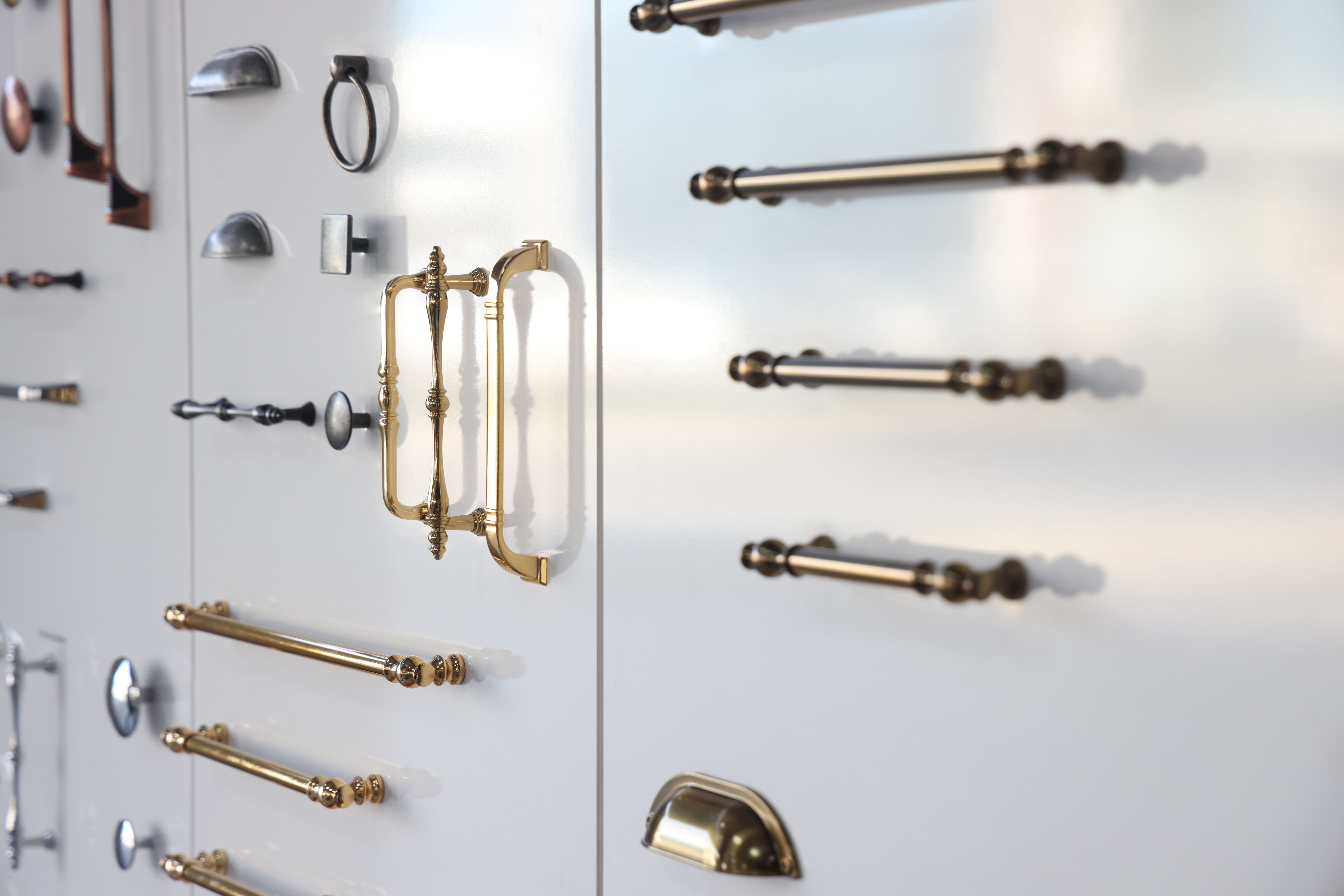 cabinet hardware