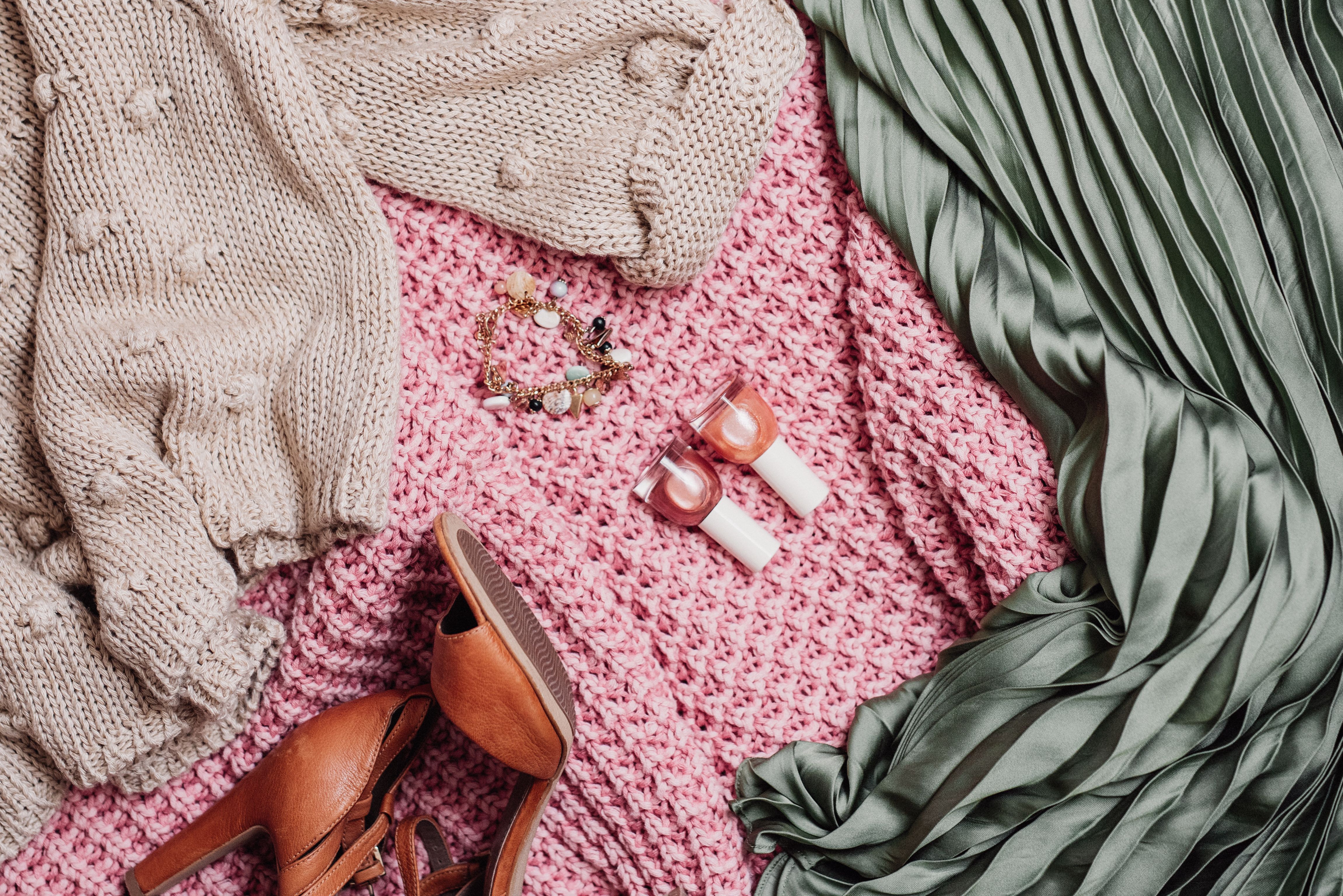pastel pink fashion