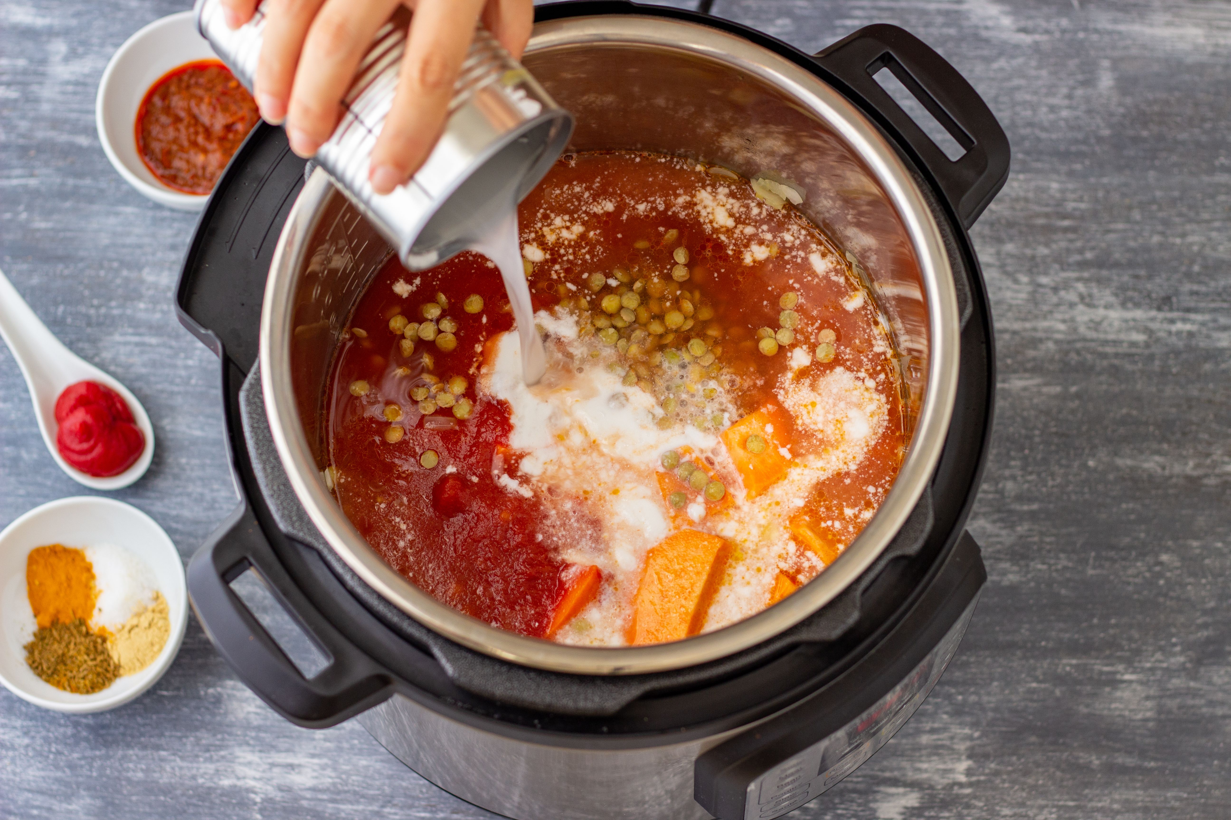 electric pressure cooker