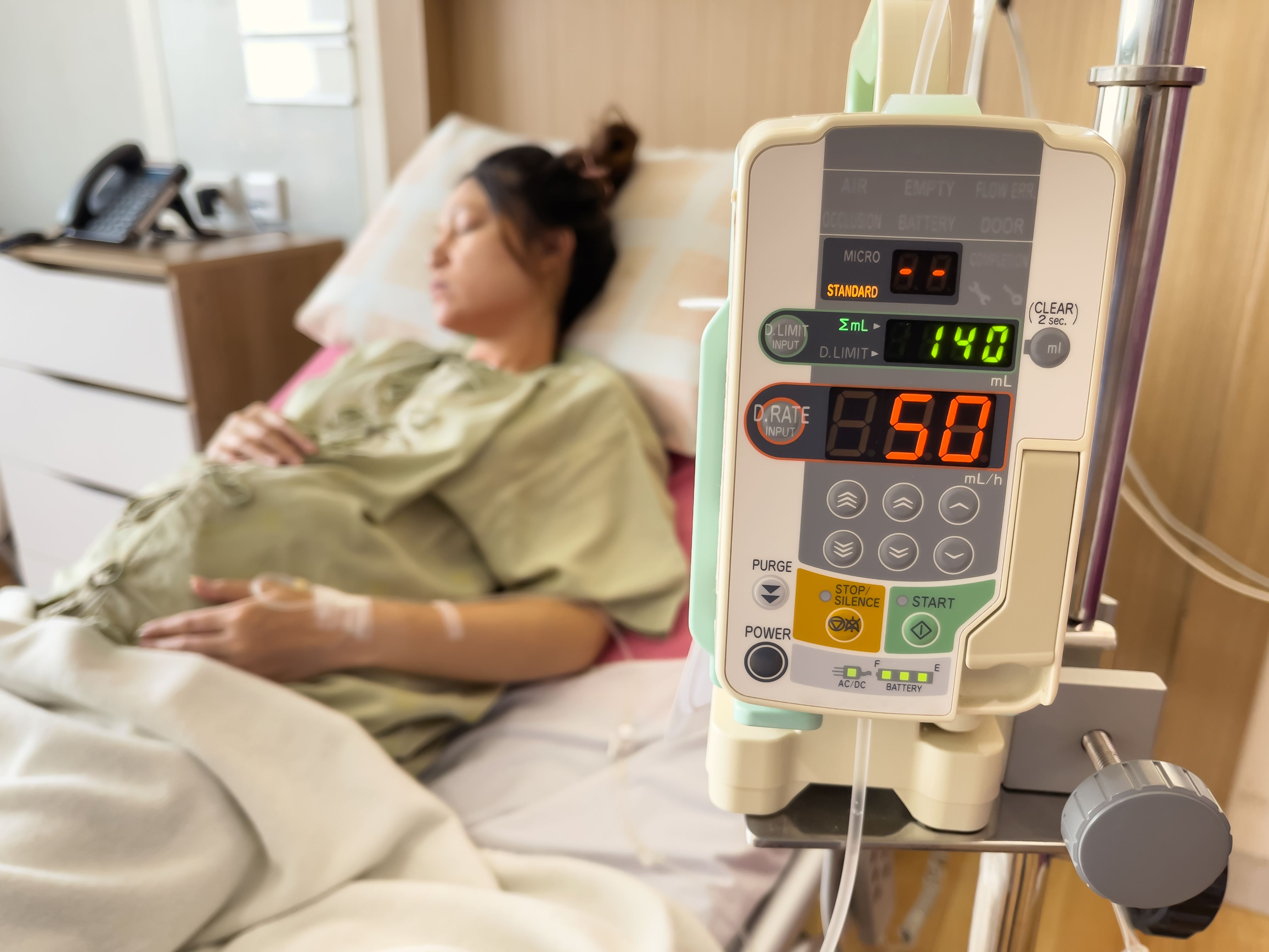 pregnant woman hospital
