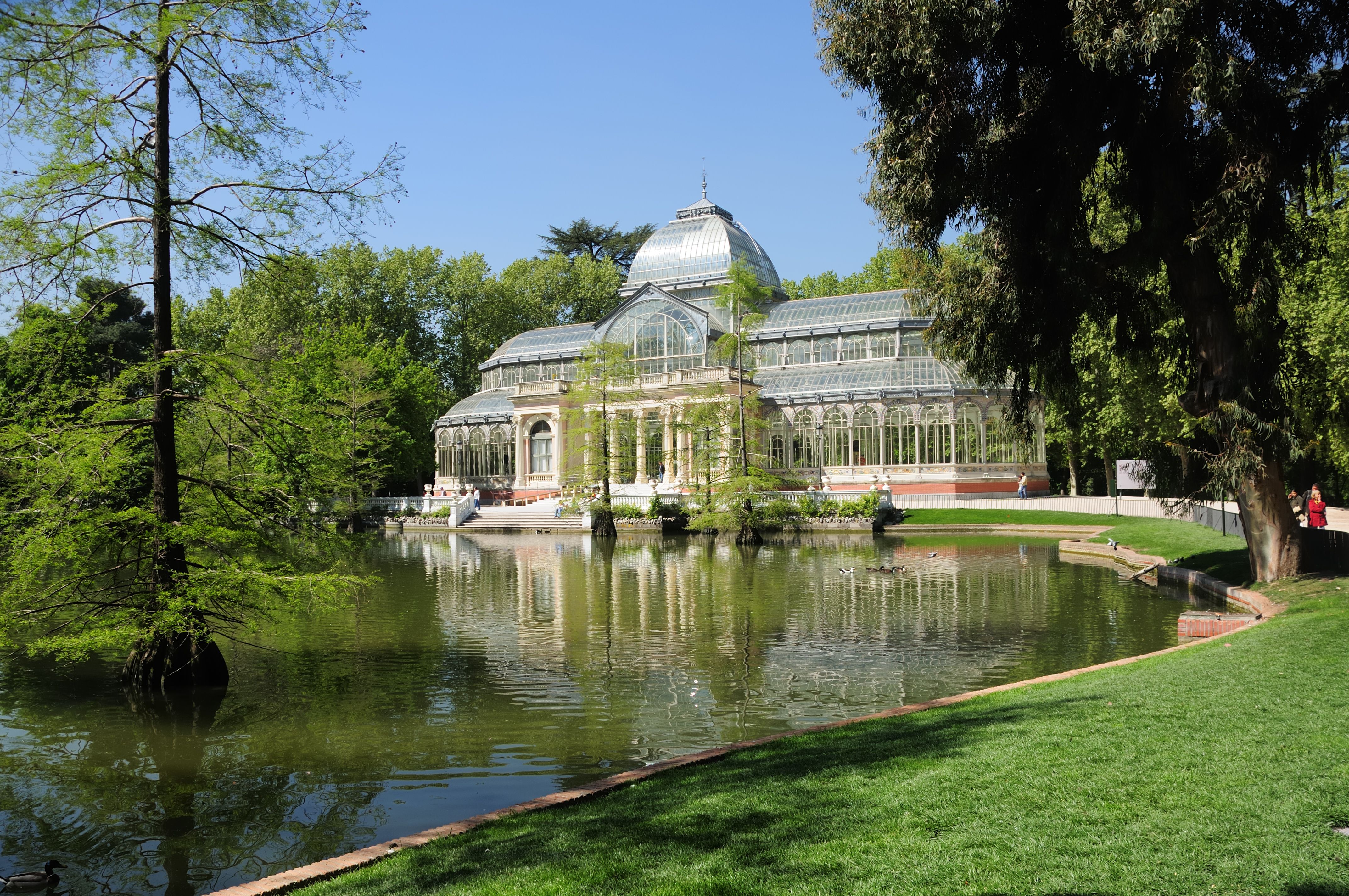 crystal palace gardens