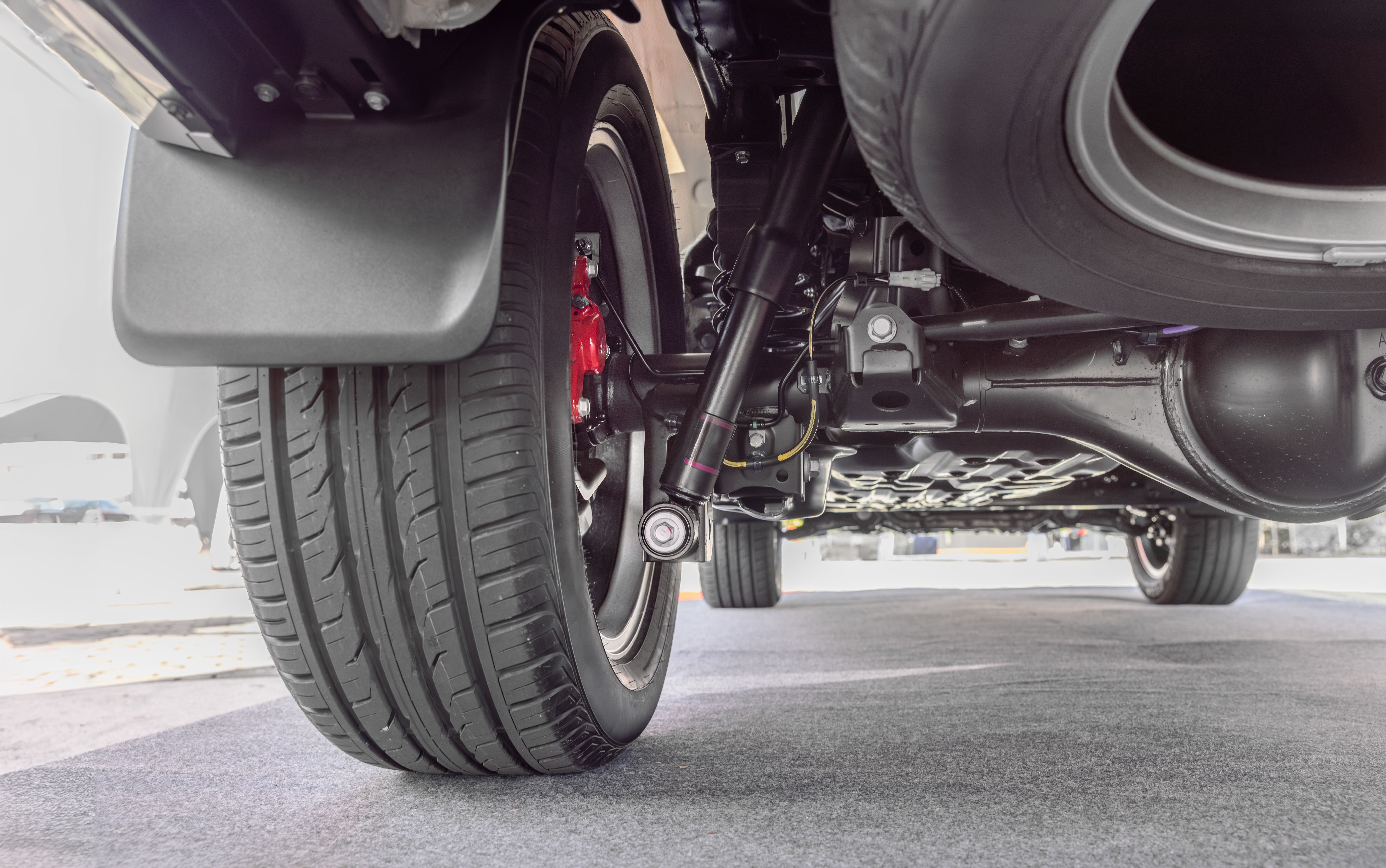 Common Wheel Alignment Issues and How to Spot Them