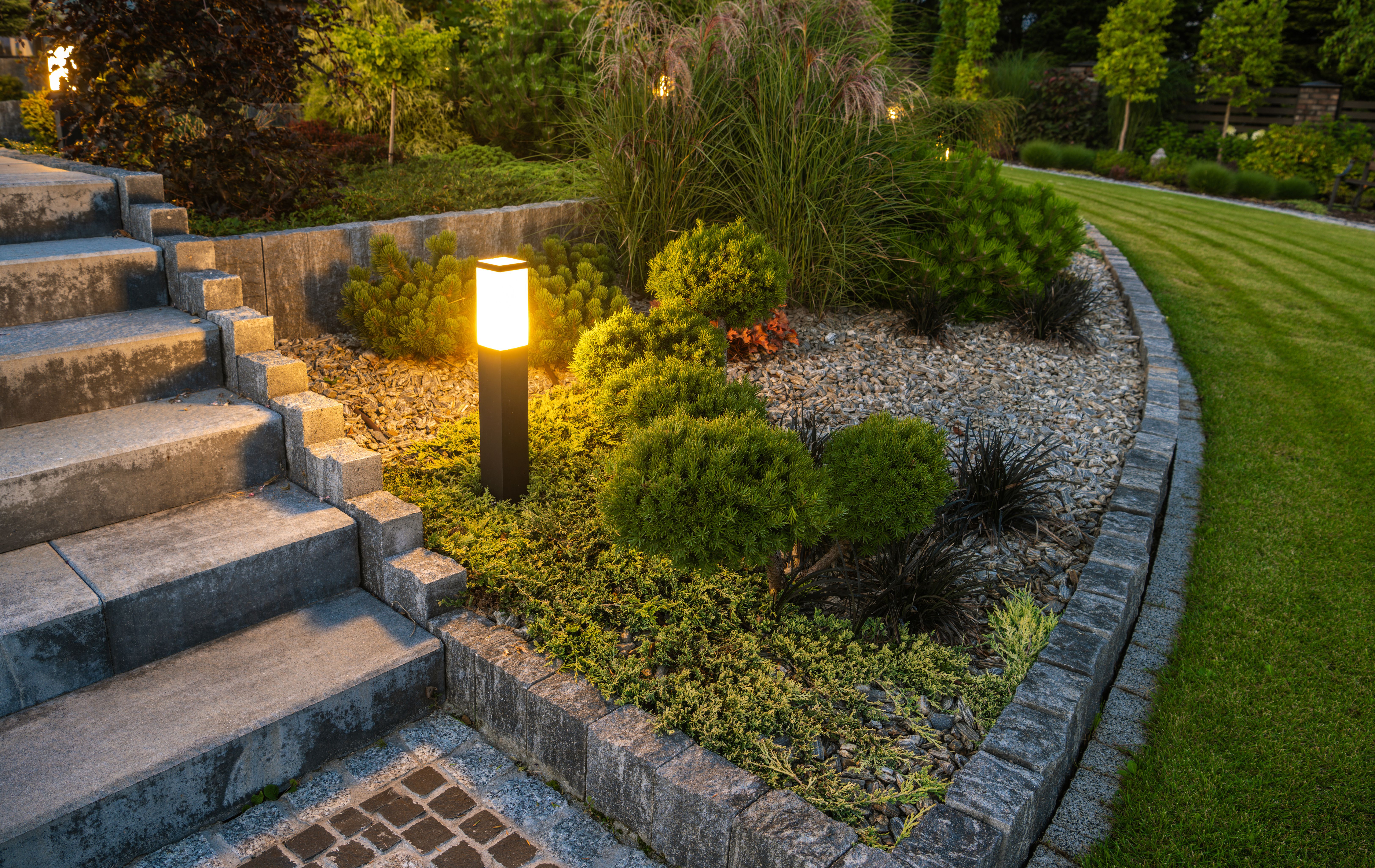 Rockery Backyard Garden LED Light Illumination Rockery Backyard Garden LED Light Illumination
