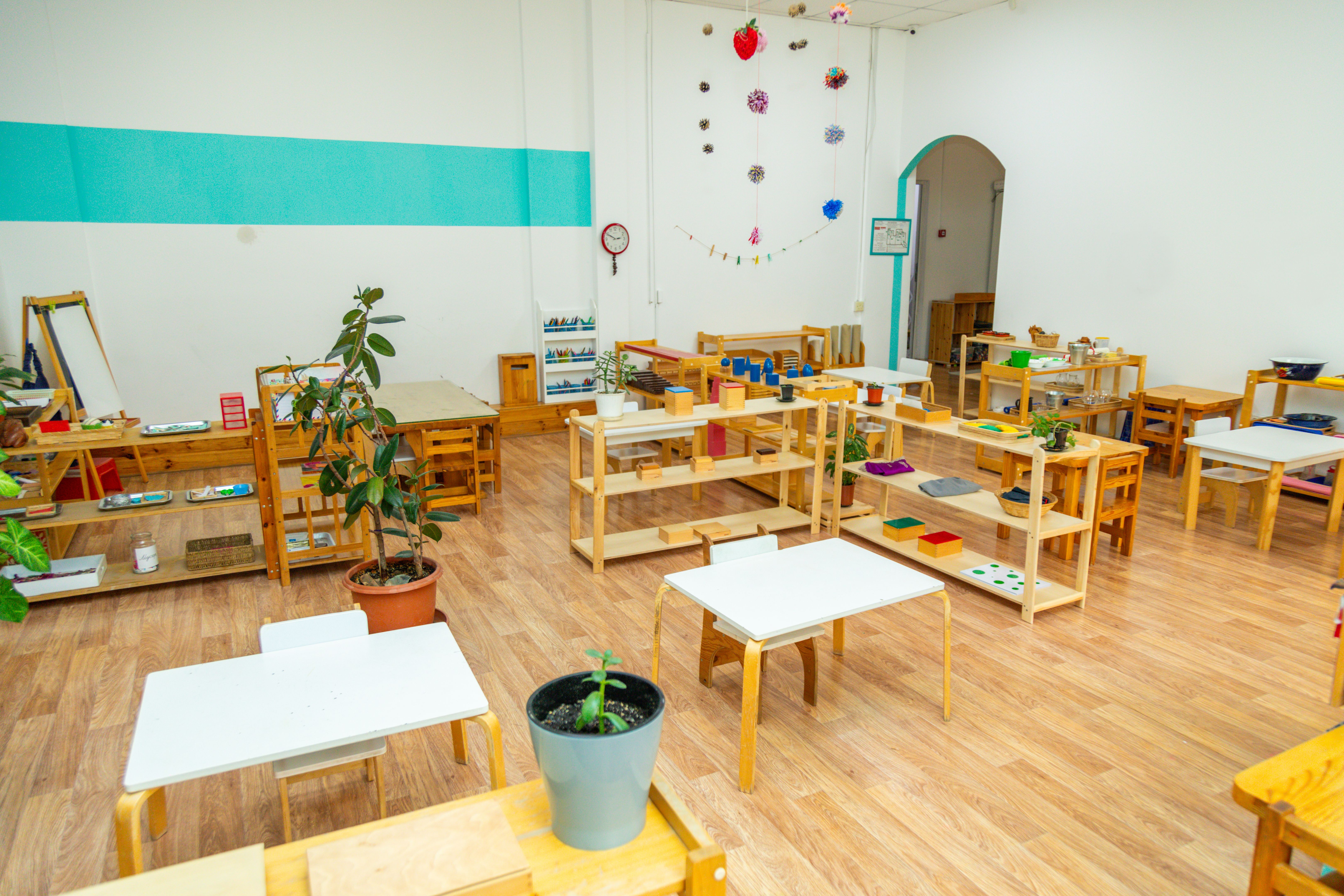 montessori classroom setup