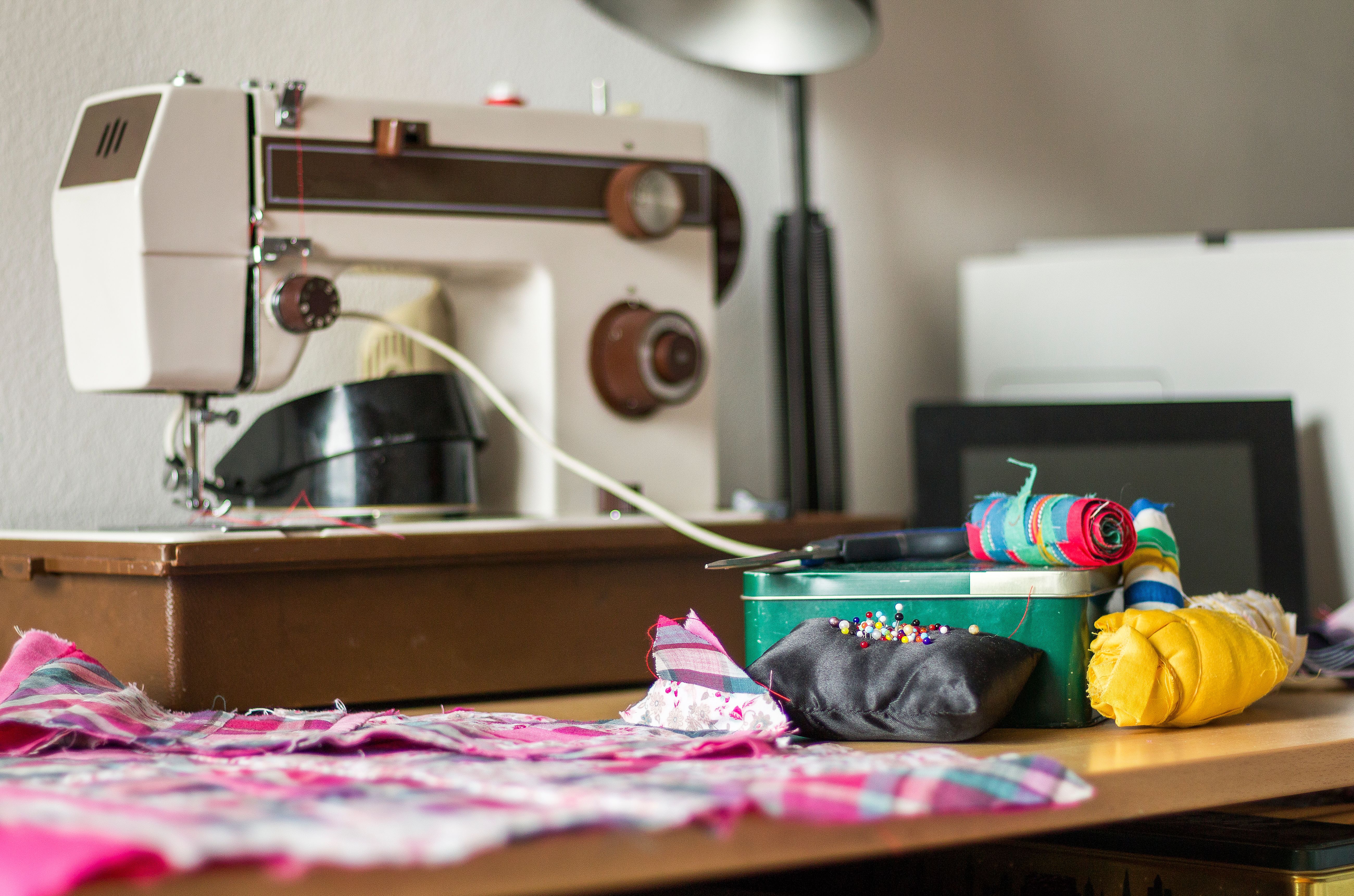 sewing machine cleaning